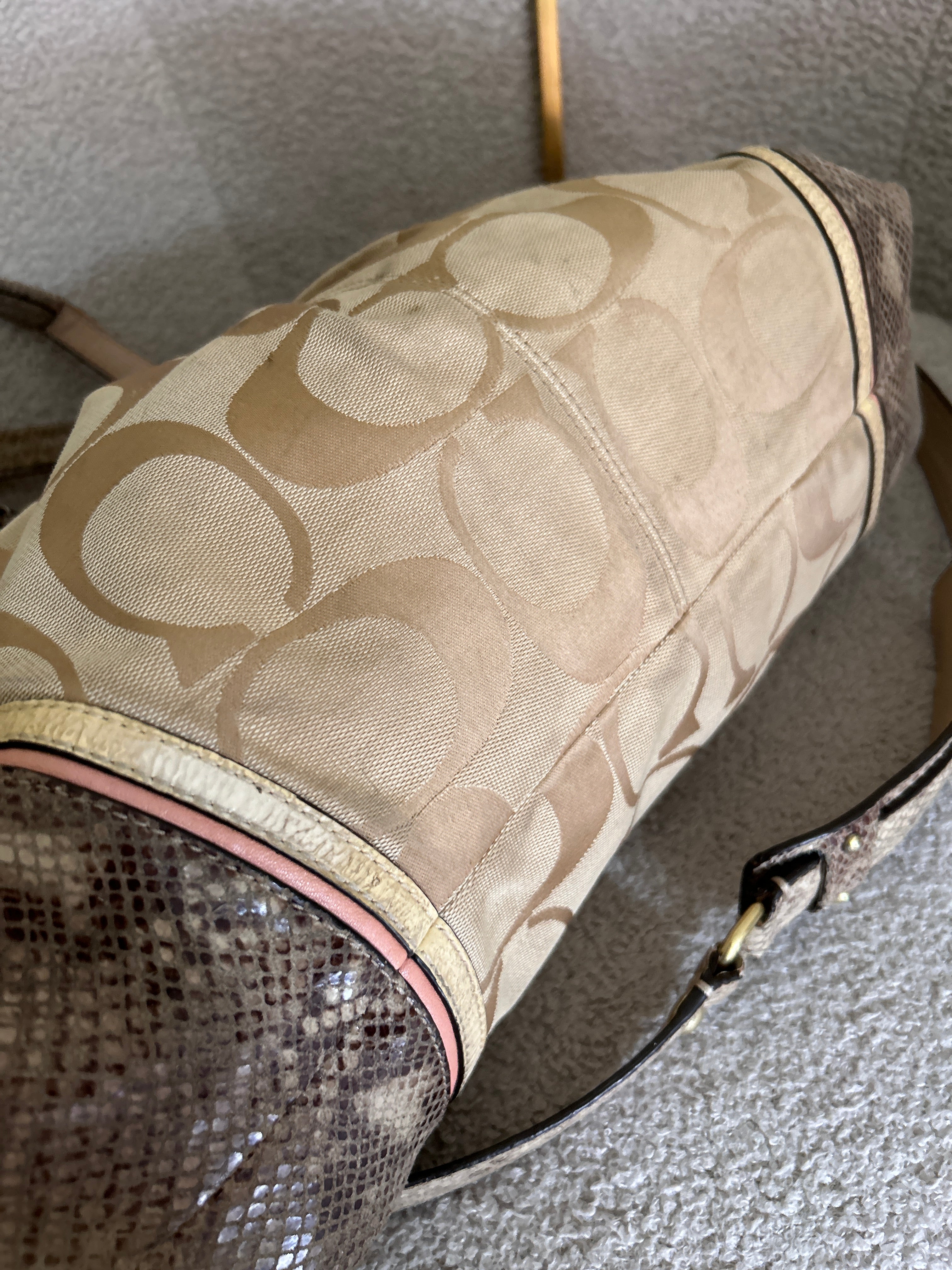 Vintage Coach Ashley shoulder bag