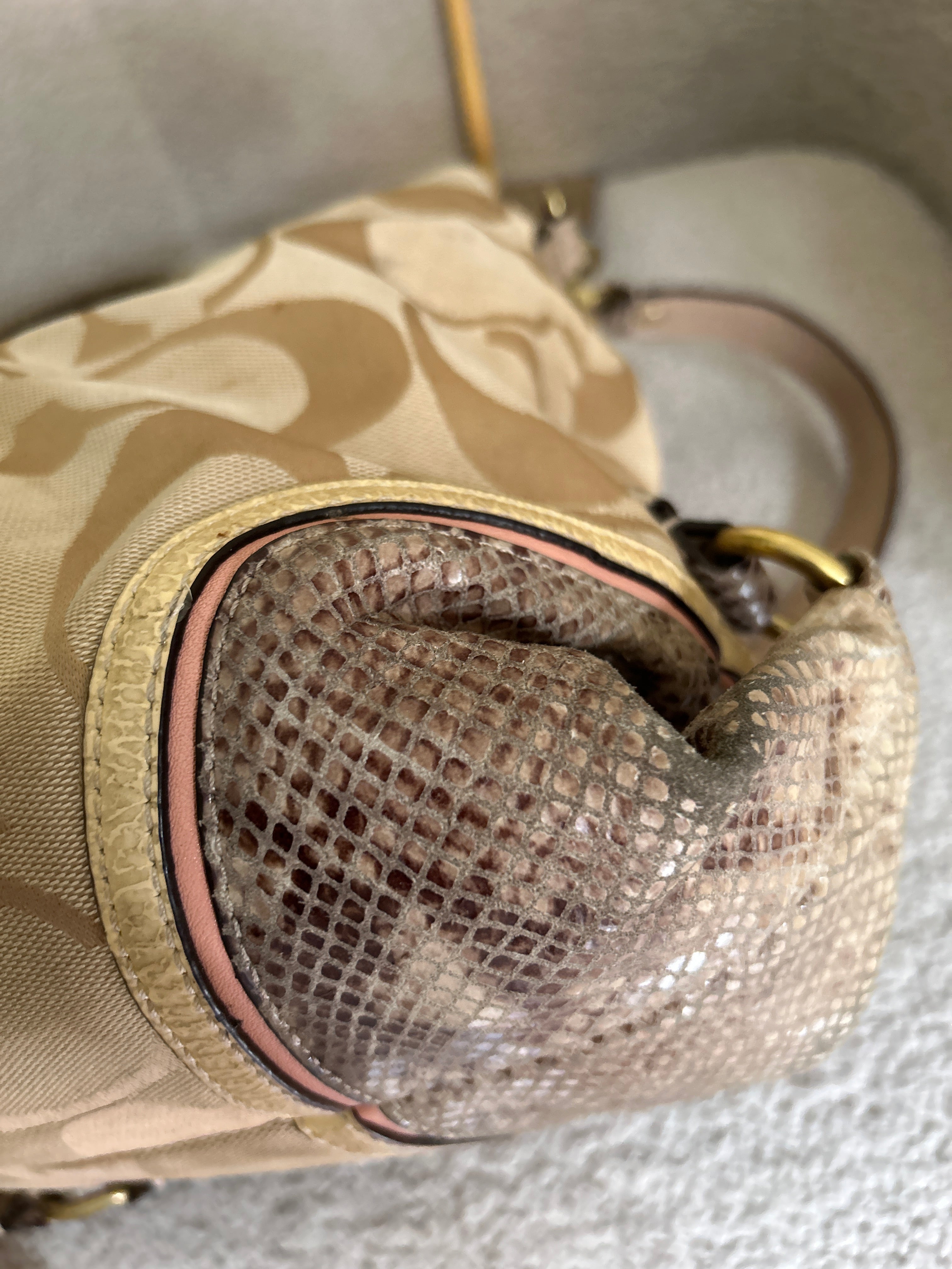 Vintage Coach Ashley shoulder bag