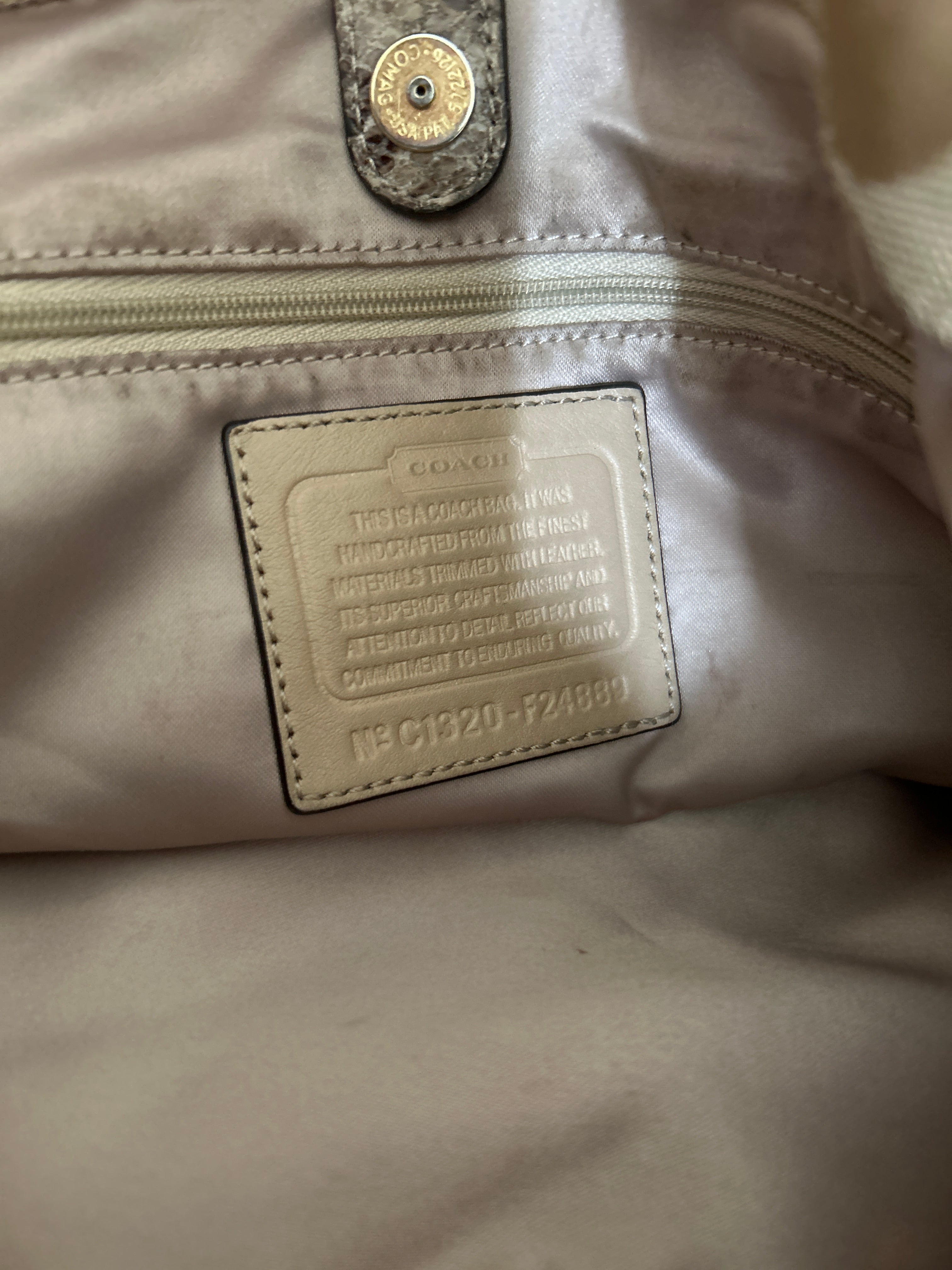 Vintage Coach Ashley shoulder bag