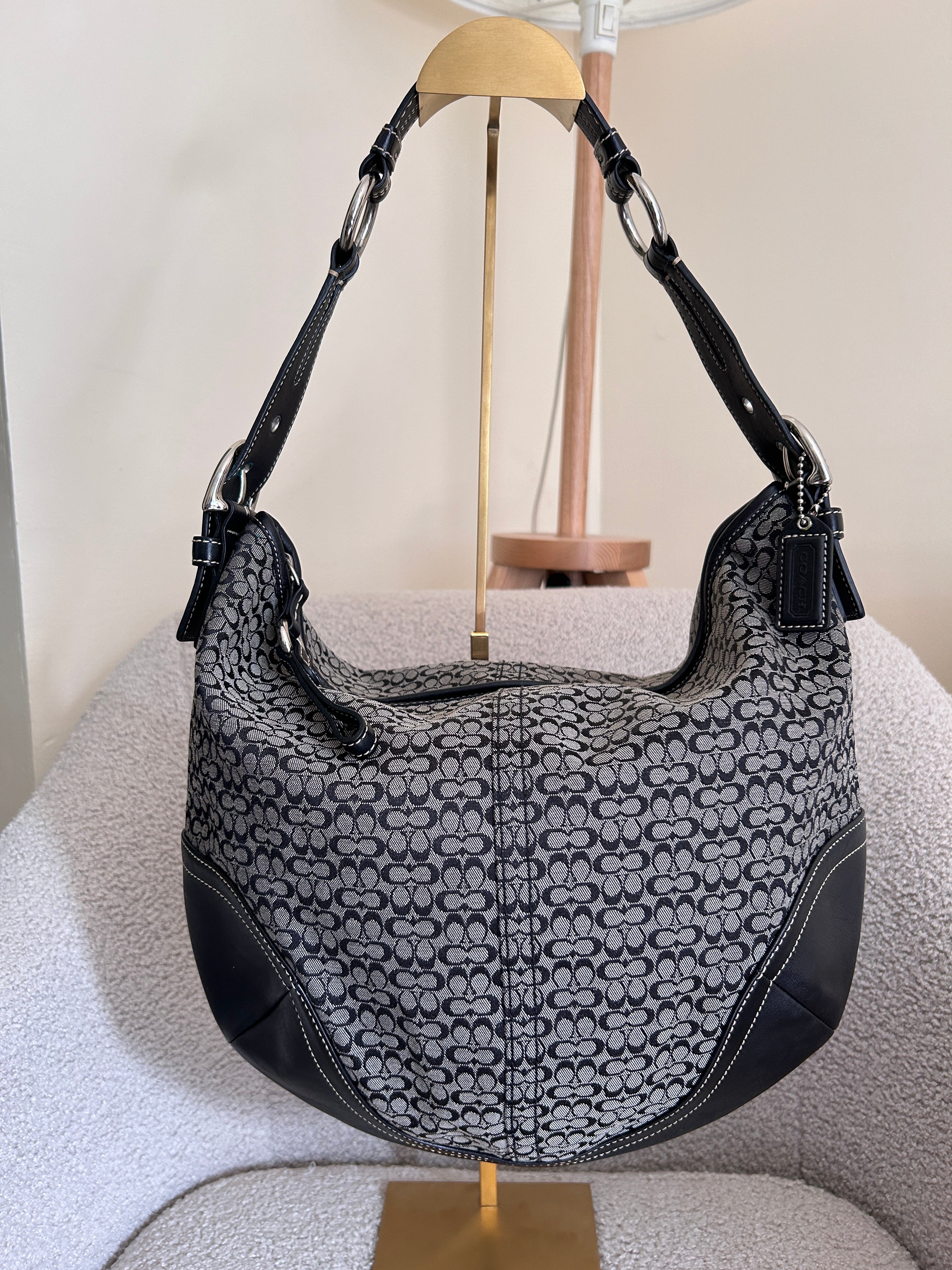 Vintage Coach Soho hobo large shoulder bag