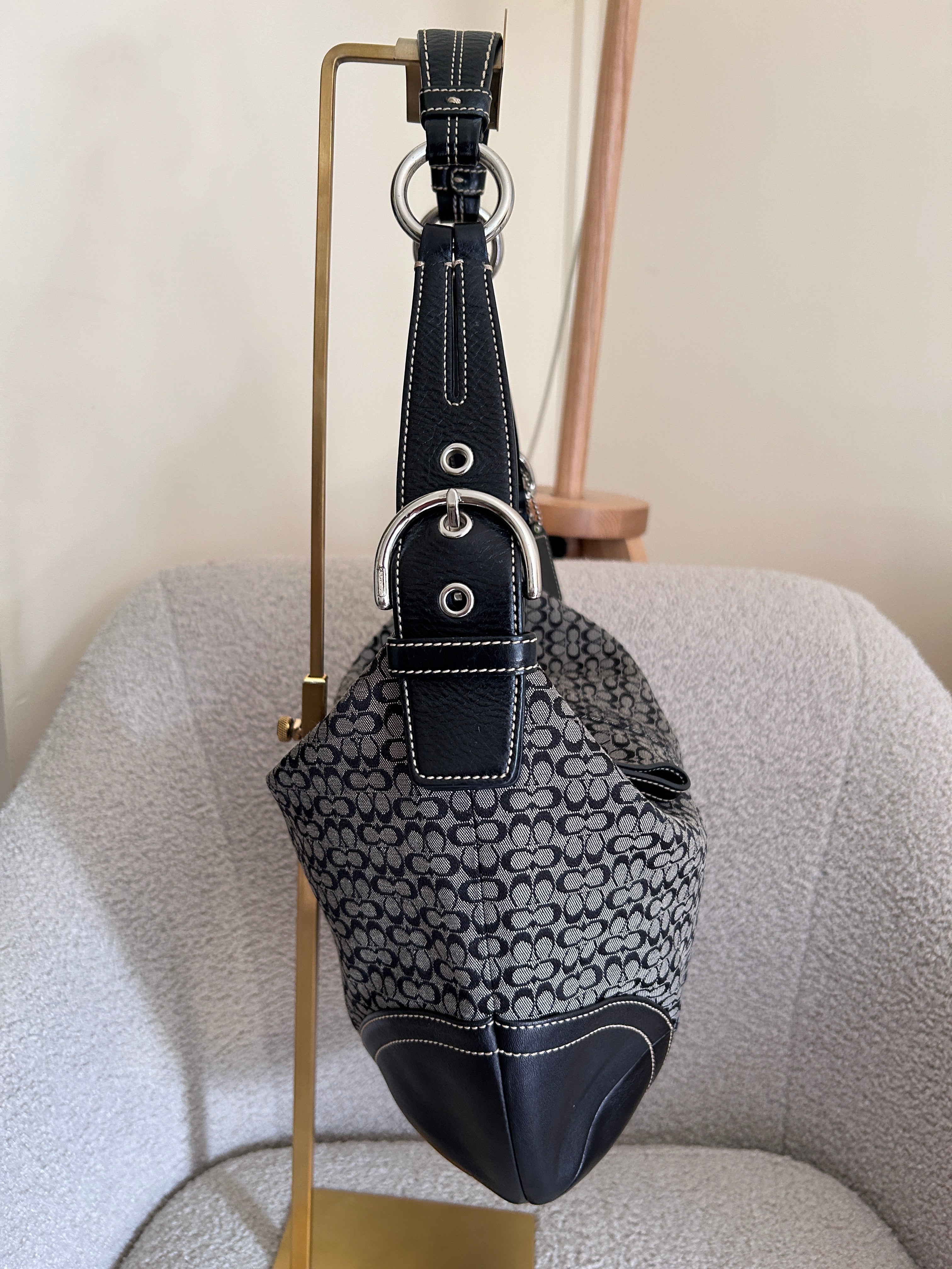 Vintage Coach Soho hobo large shoulder bag