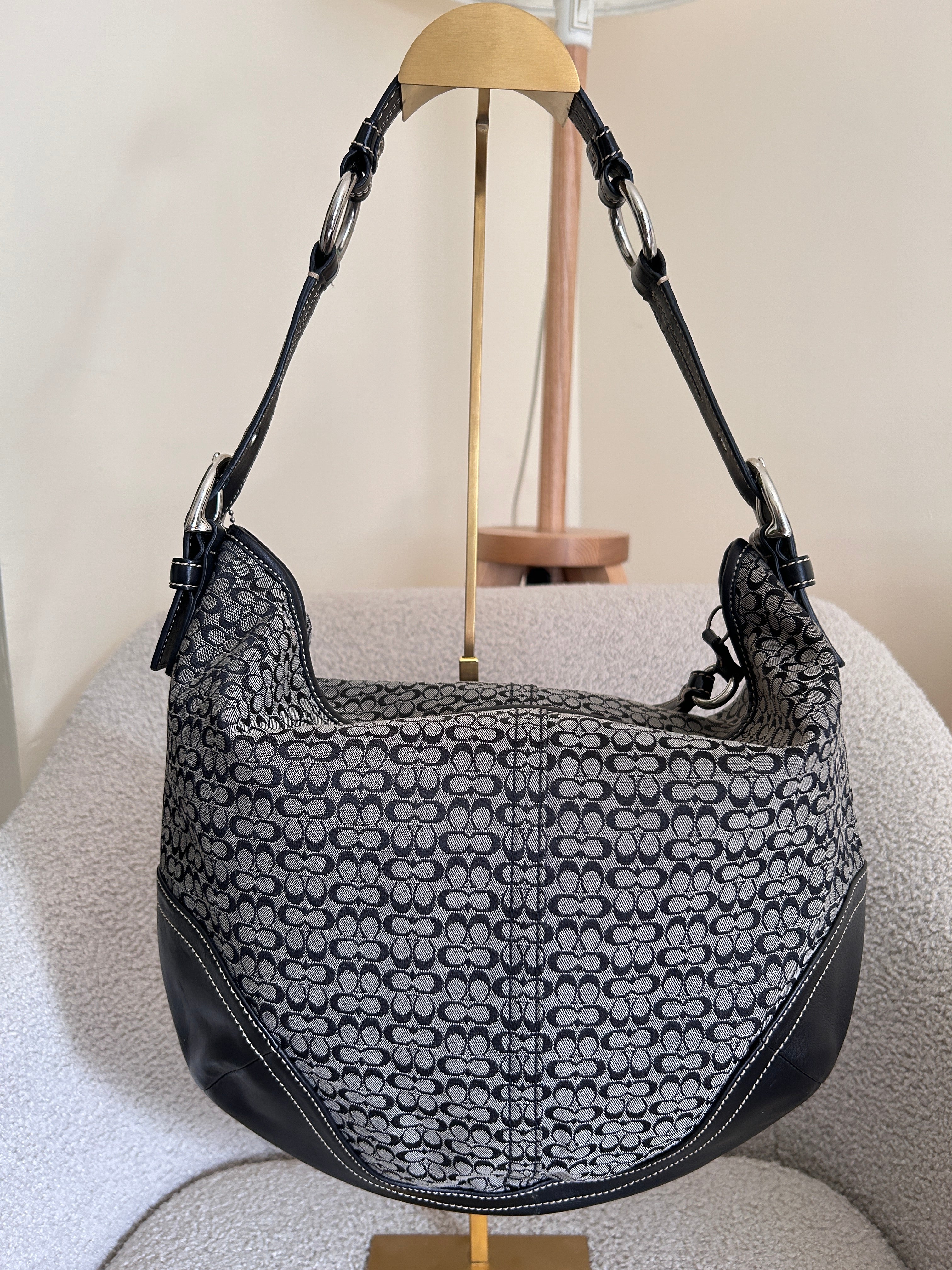 Vintage Coach Soho hobo large shoulder bag