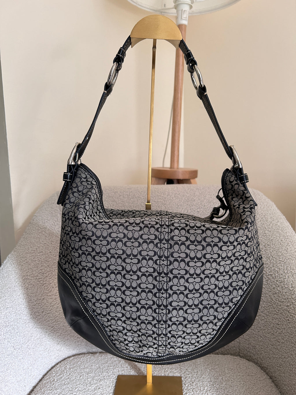 Vintage Coach Soho hobo large shoulder bag