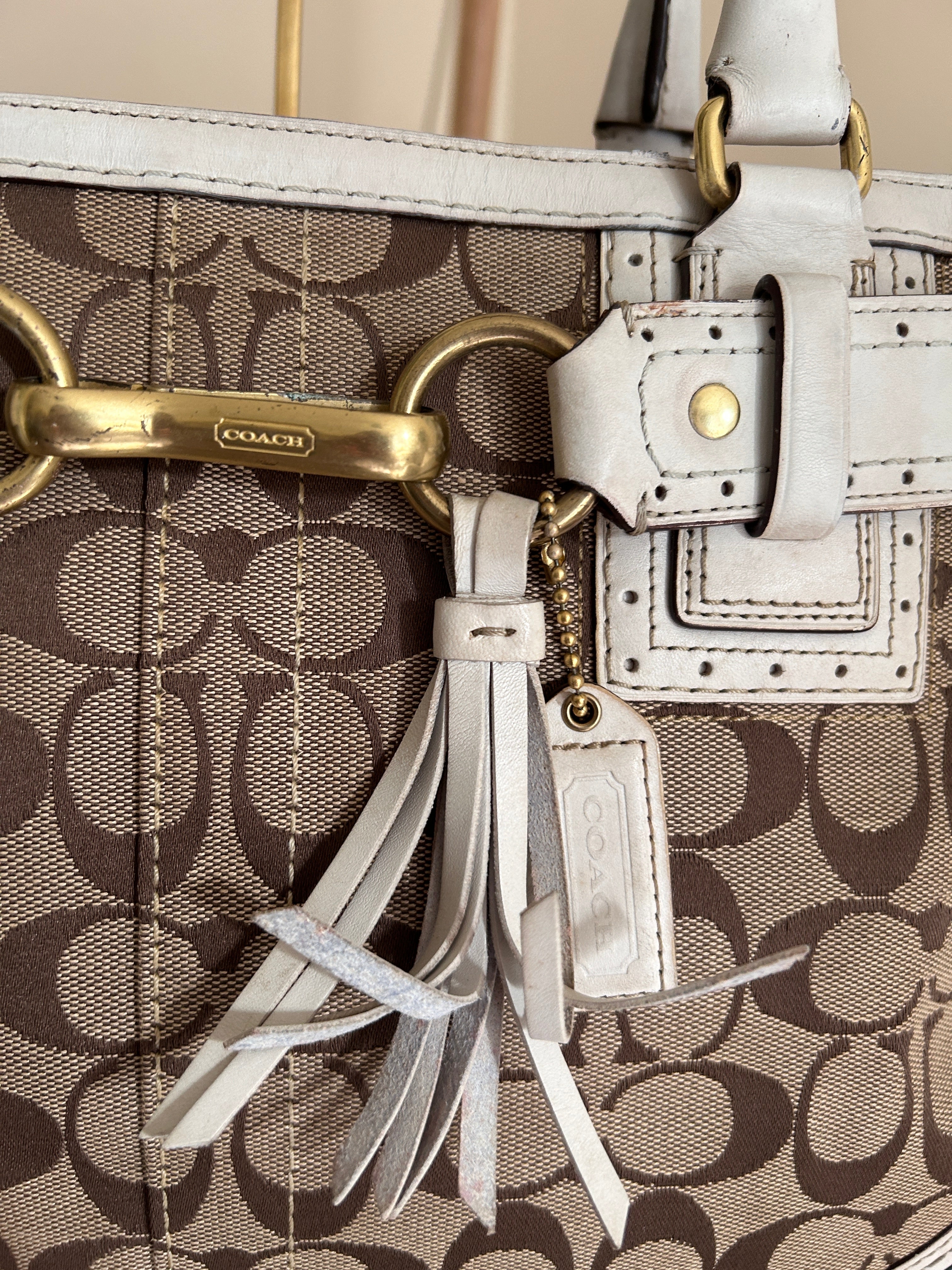 Vintage Coach Hamptons shoulder bag