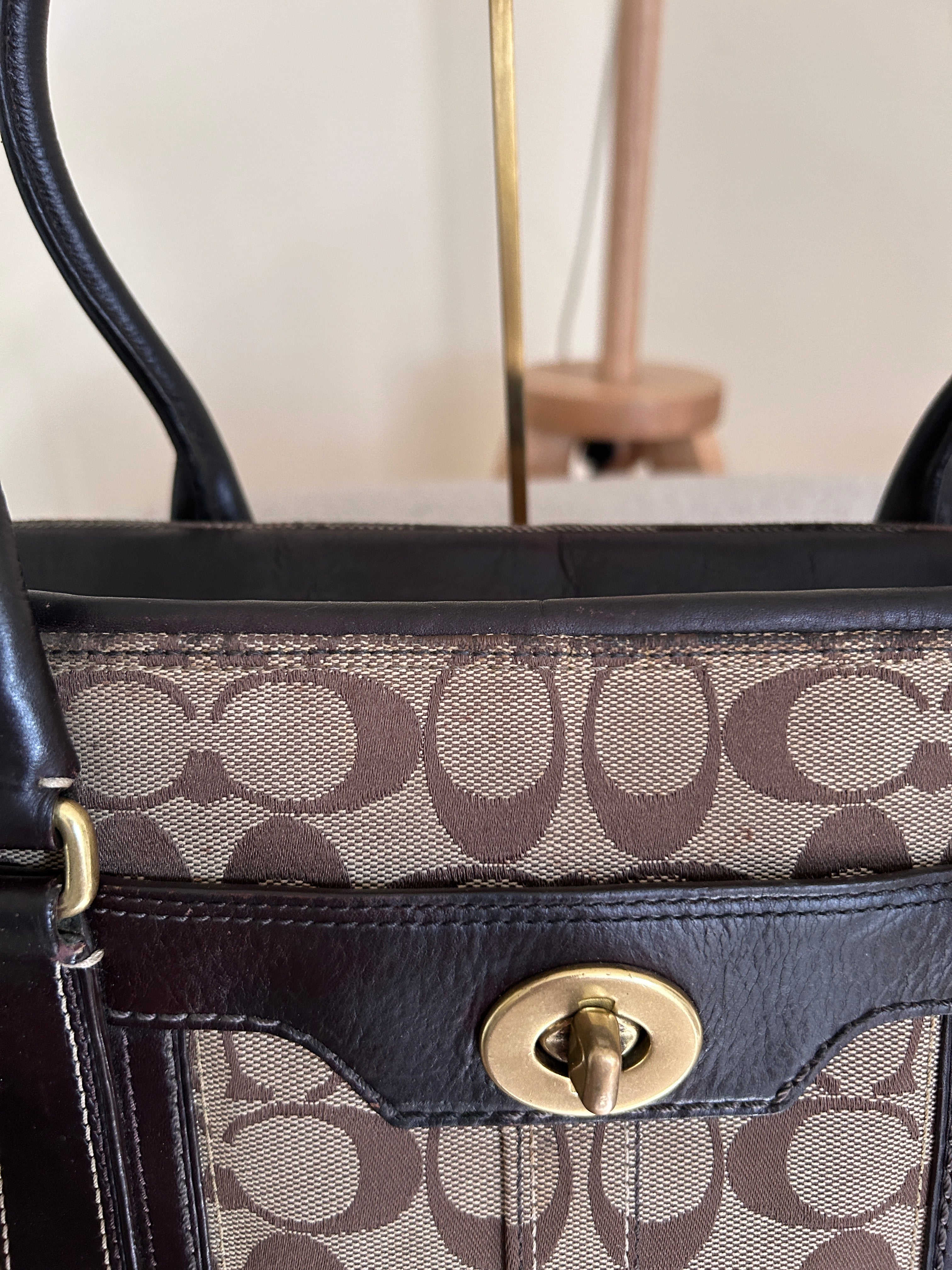 Vintage Coach Hamptons shoulder bag