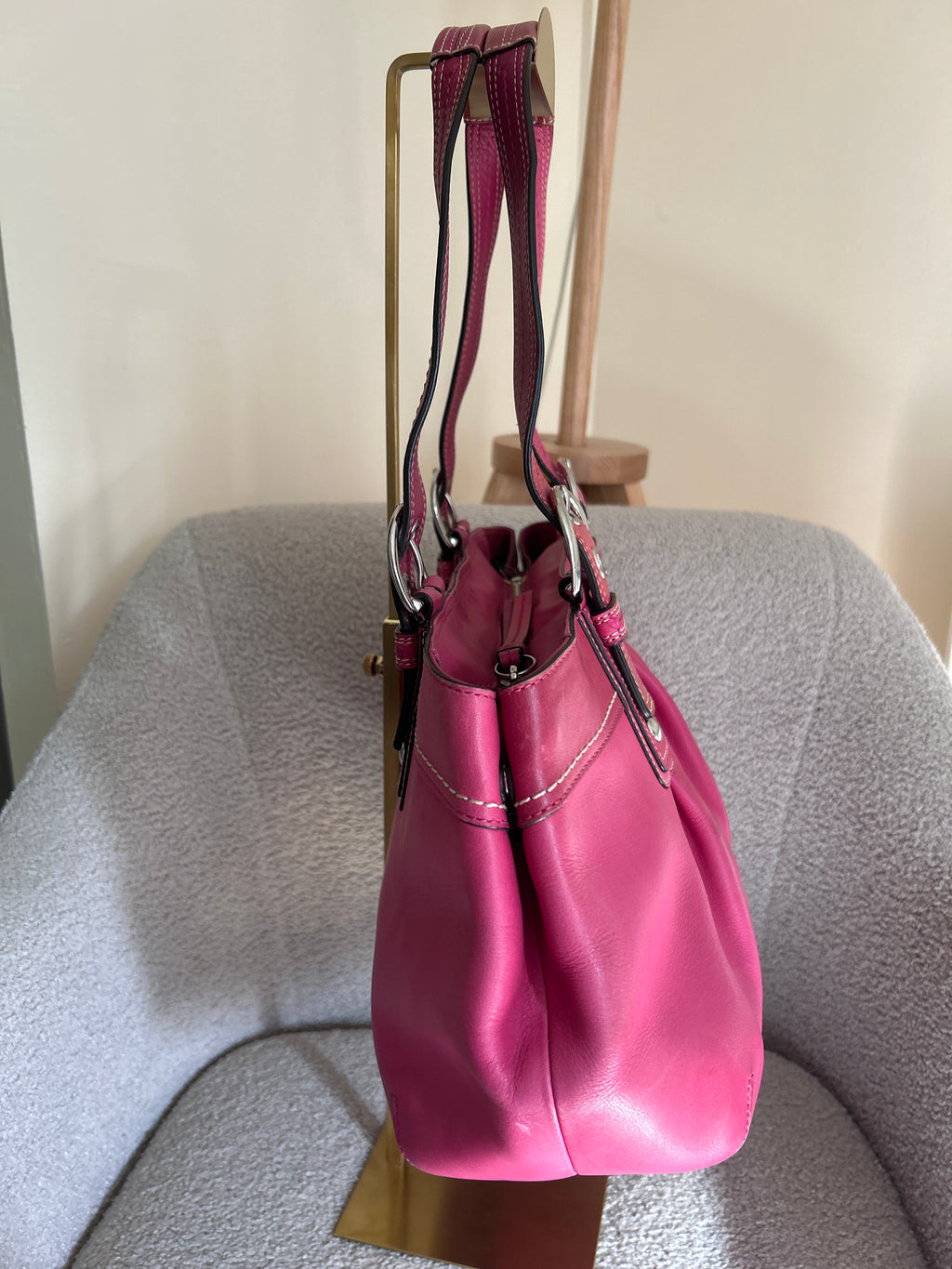 Vintage Coach Soho pink shoulder bag
