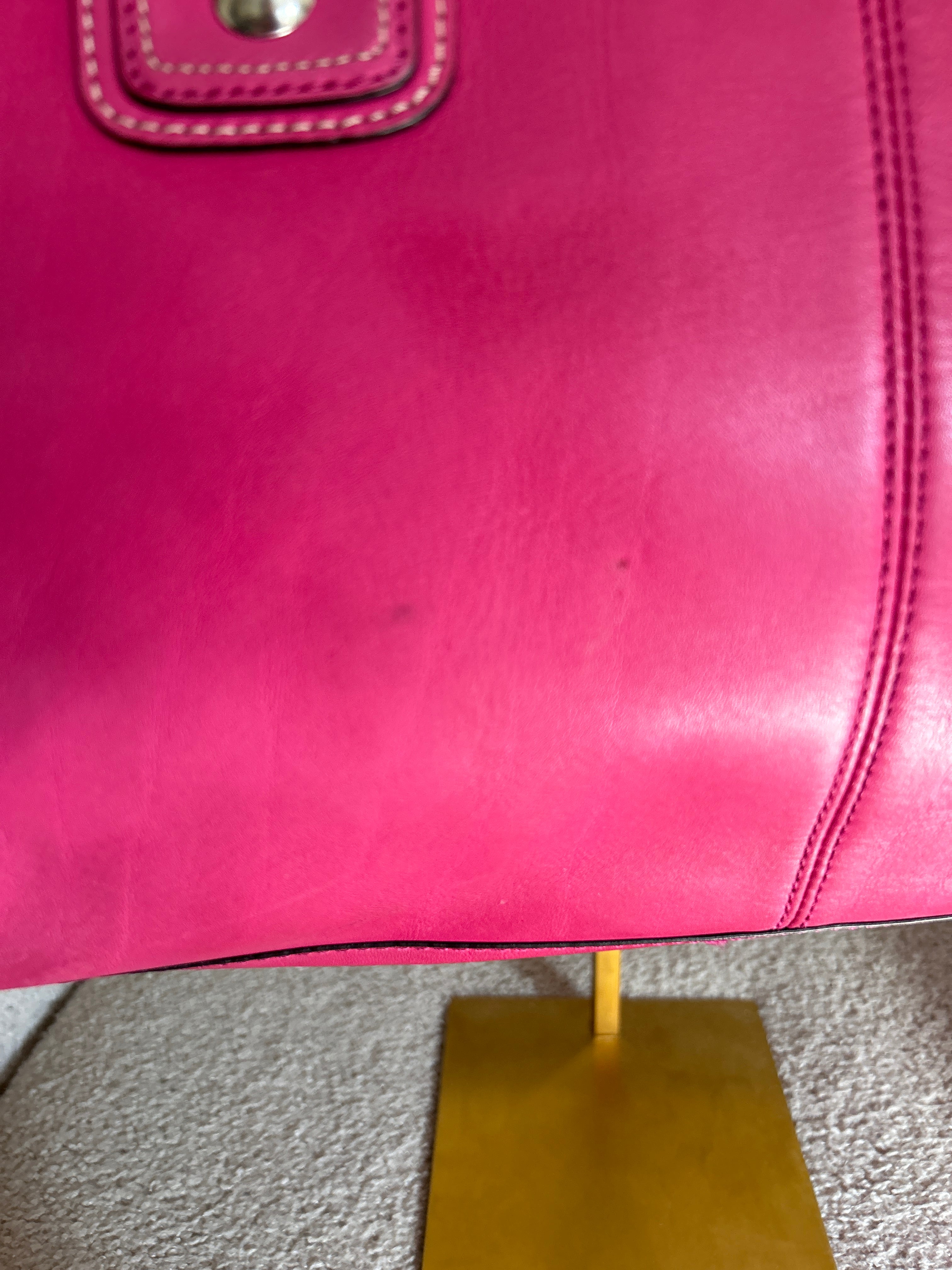 Vintage Coach Soho pink shoulder bag