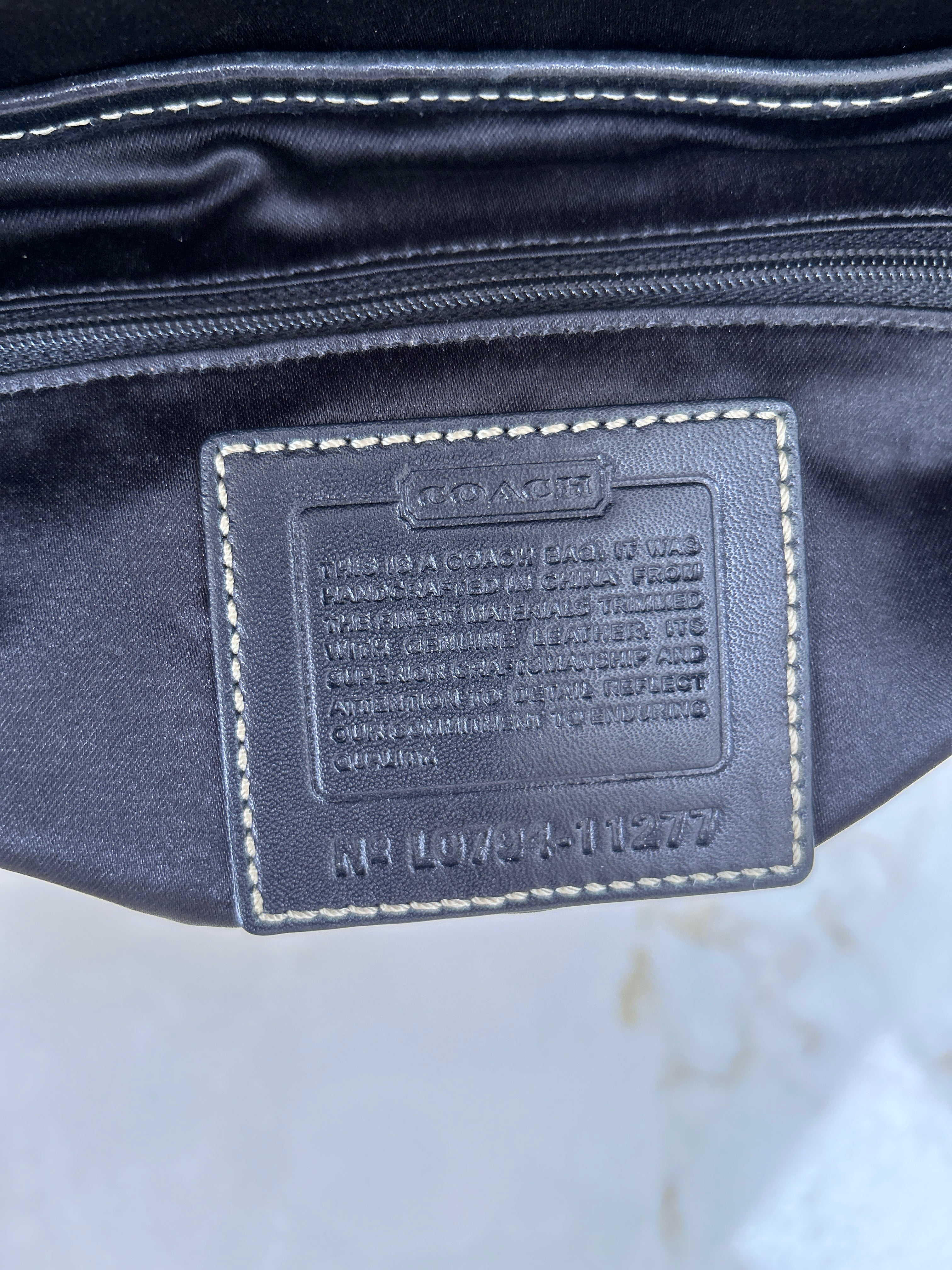 Vintage Coach Ergo clip shoulder bag