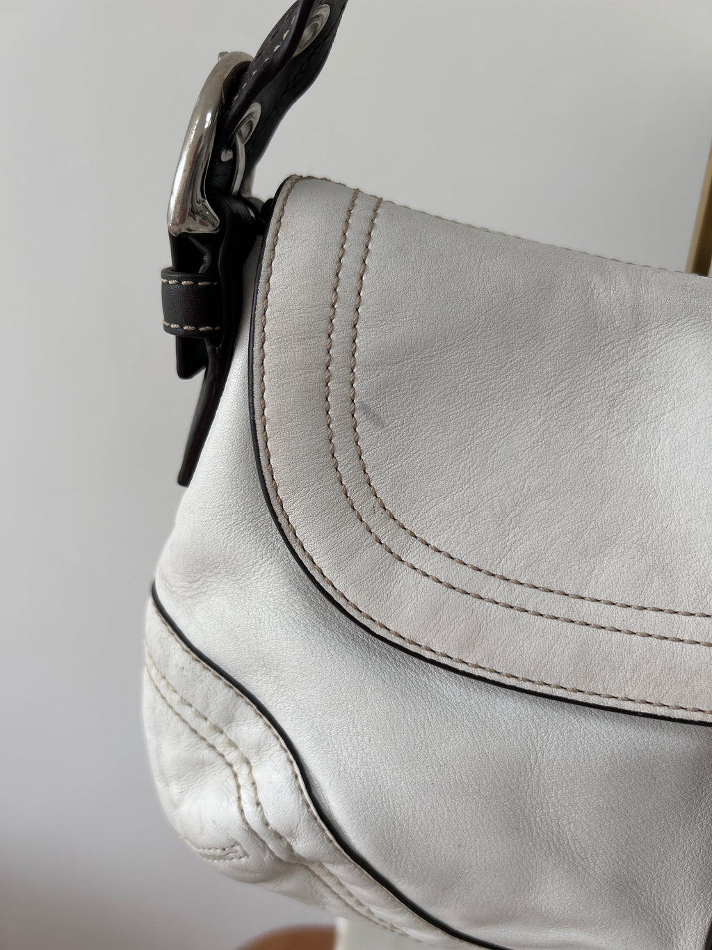 Vintage Coach Soho white leather shoulder bag