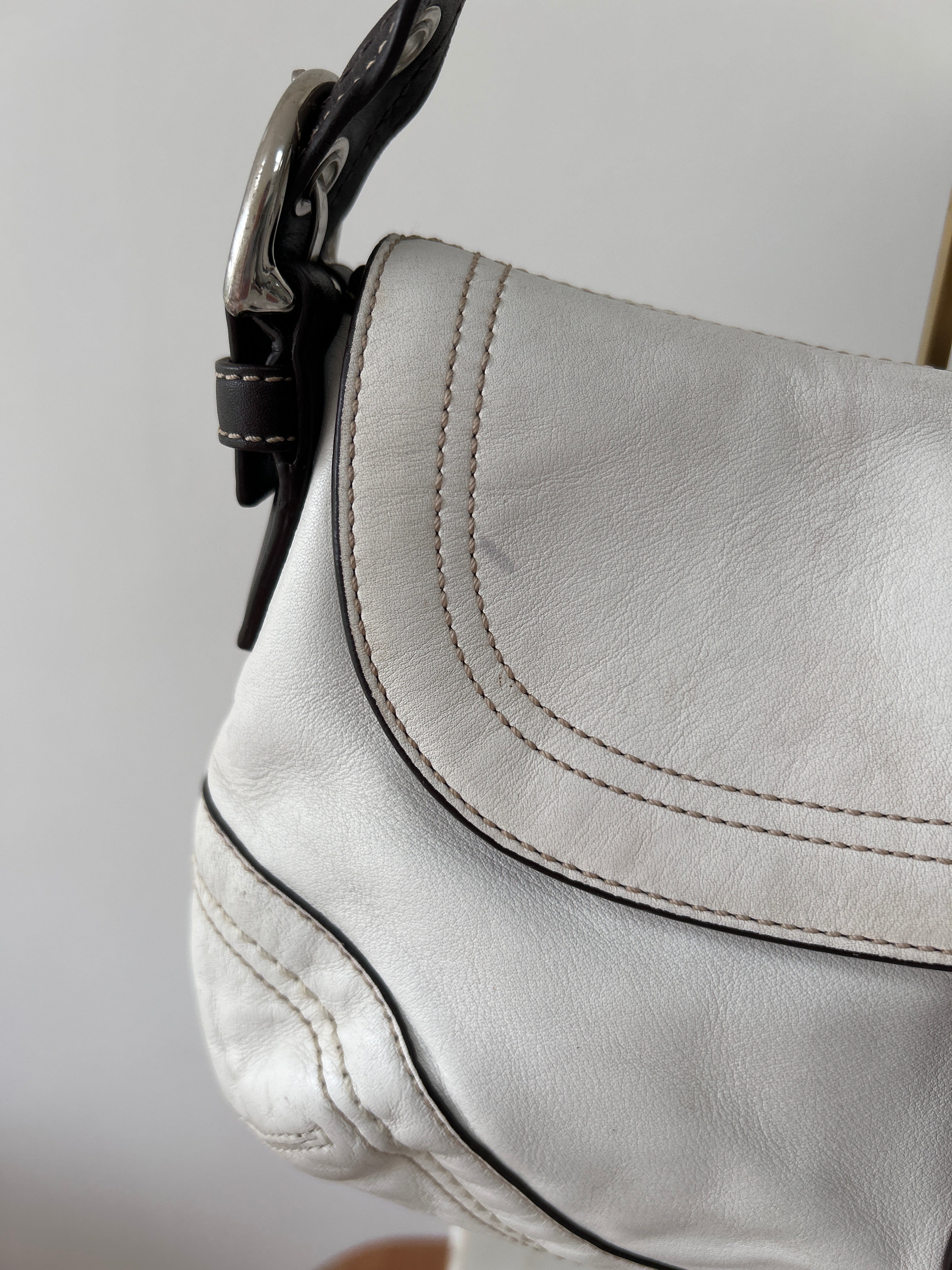 Vintage Coach Soho white leather shoulder bag