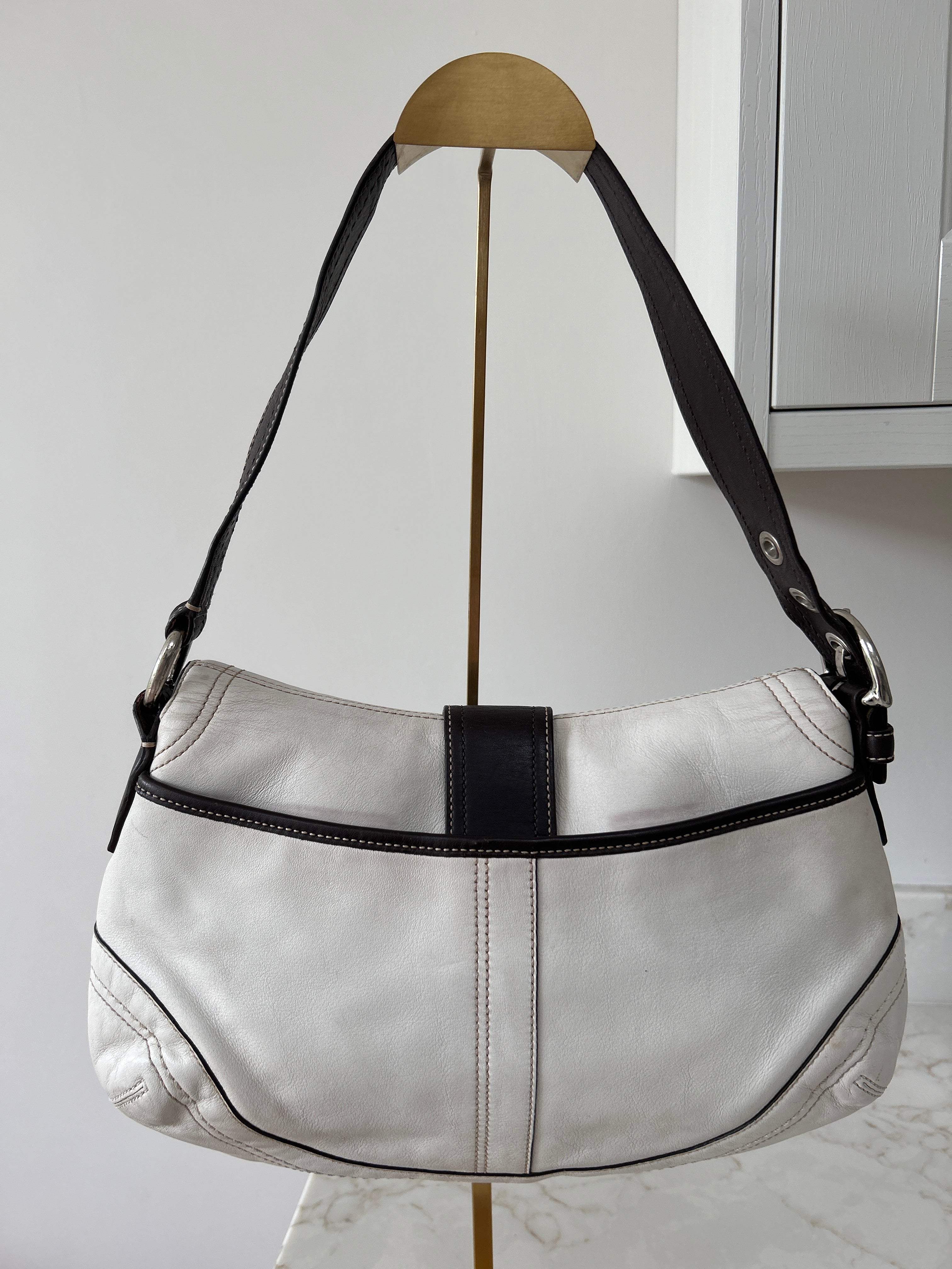 Vintage Coach Soho white leather shoulder bag