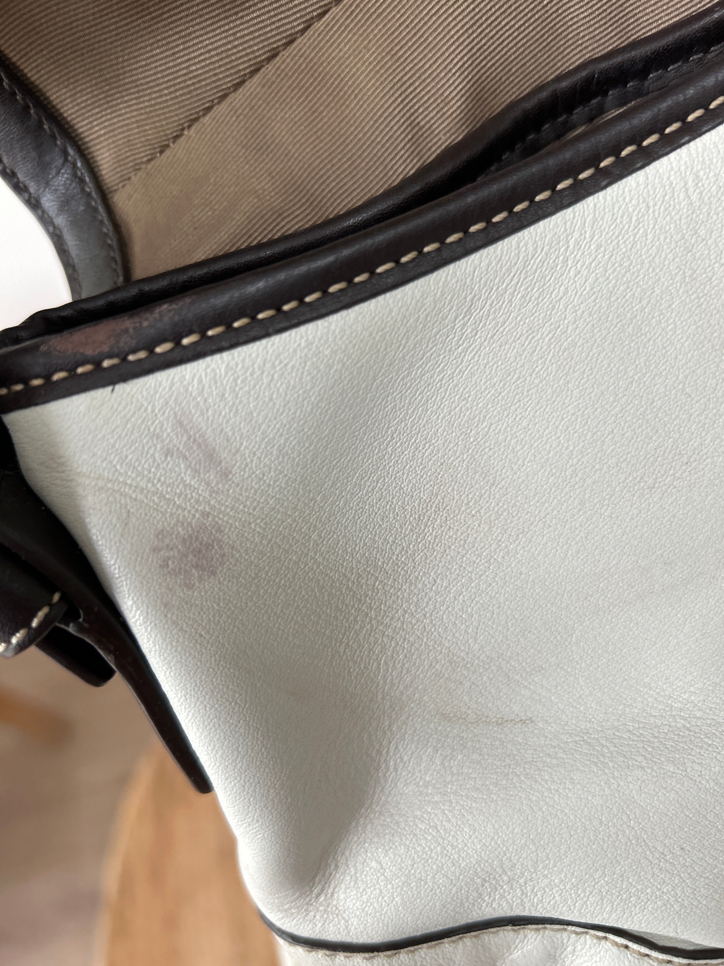 Vintage Coach Soho white leather shoulder bag