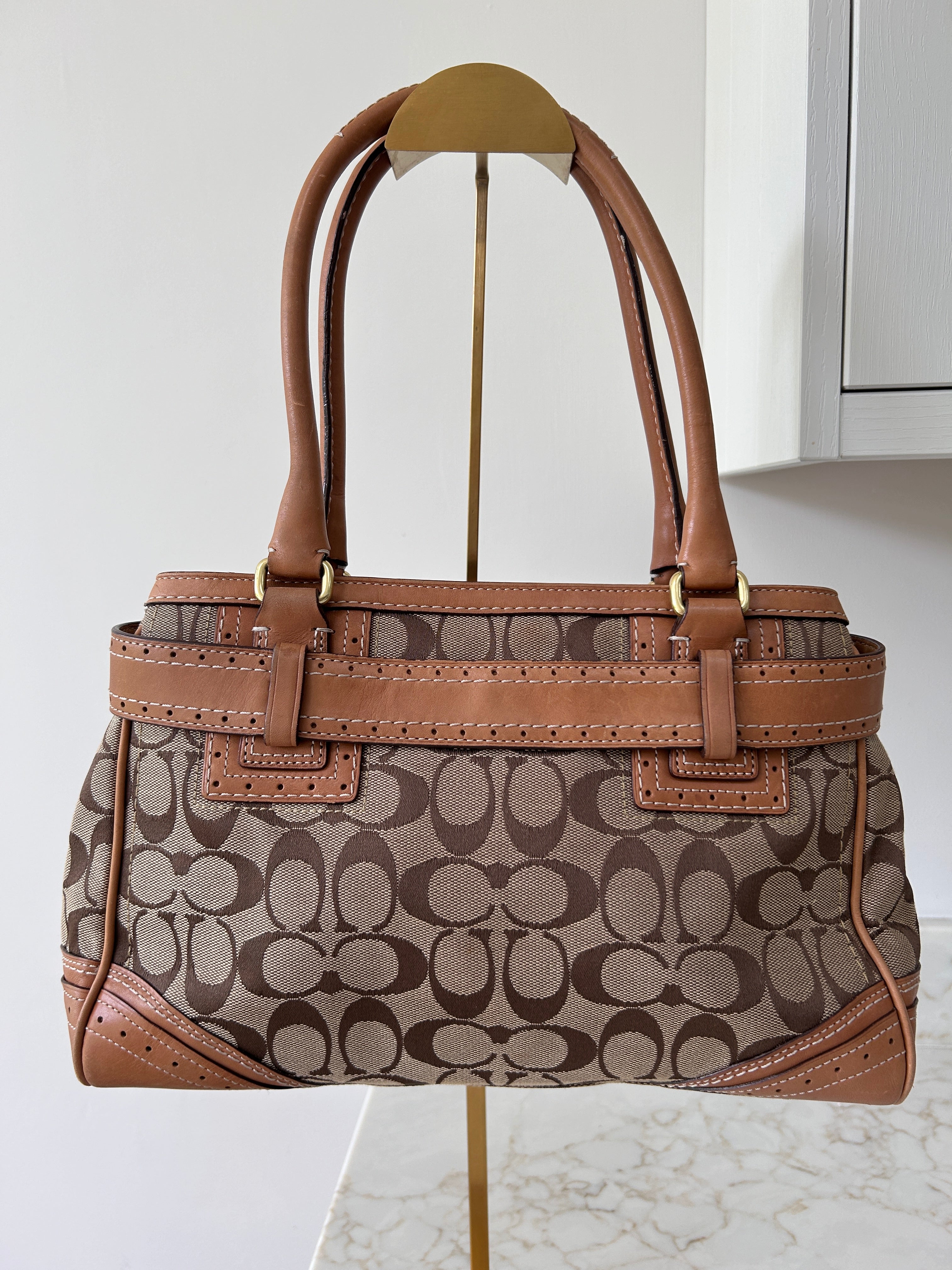 Vintage Coach Hampton shoulder bag