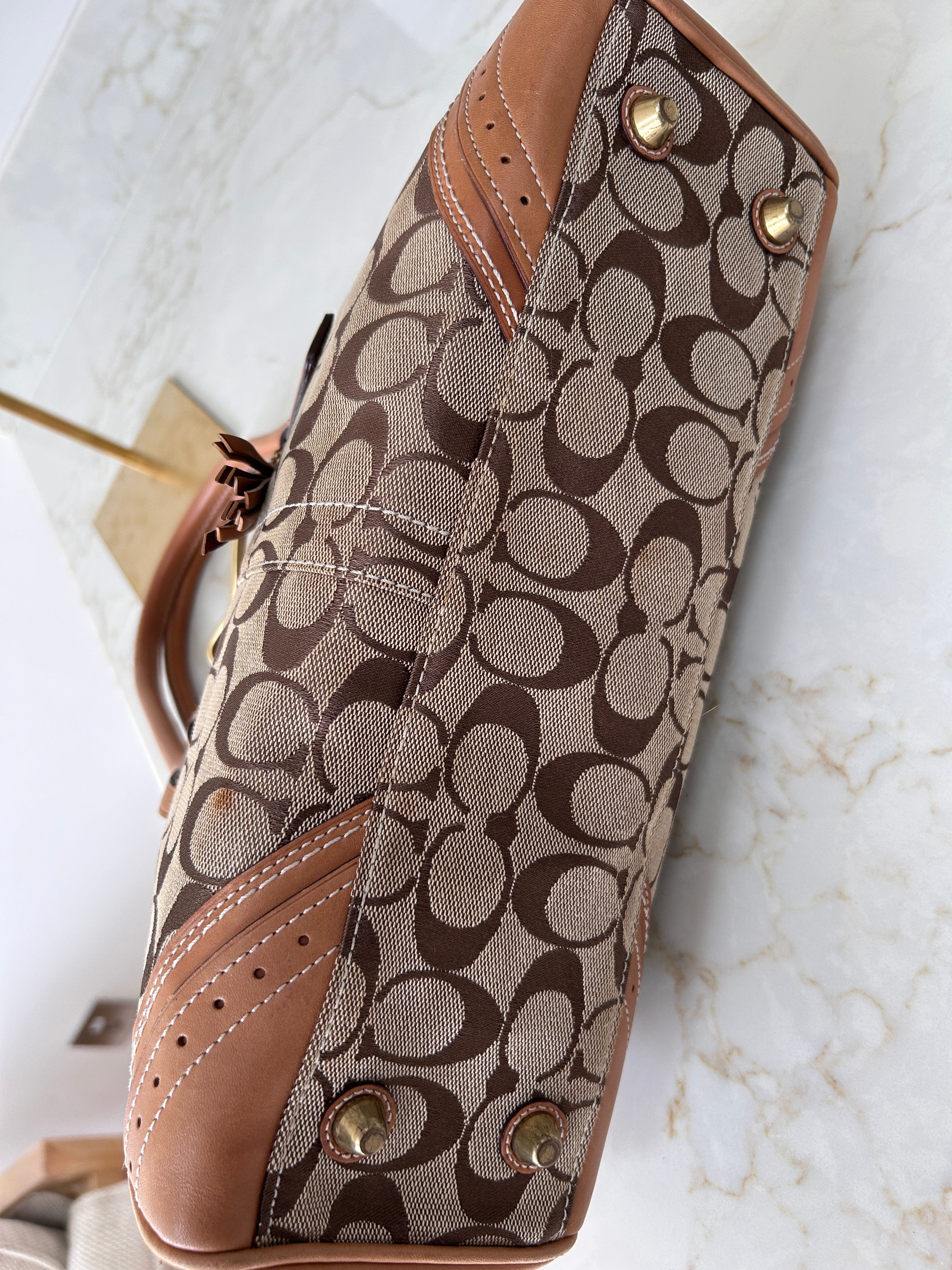 Vintage Coach Hampton shoulder bag