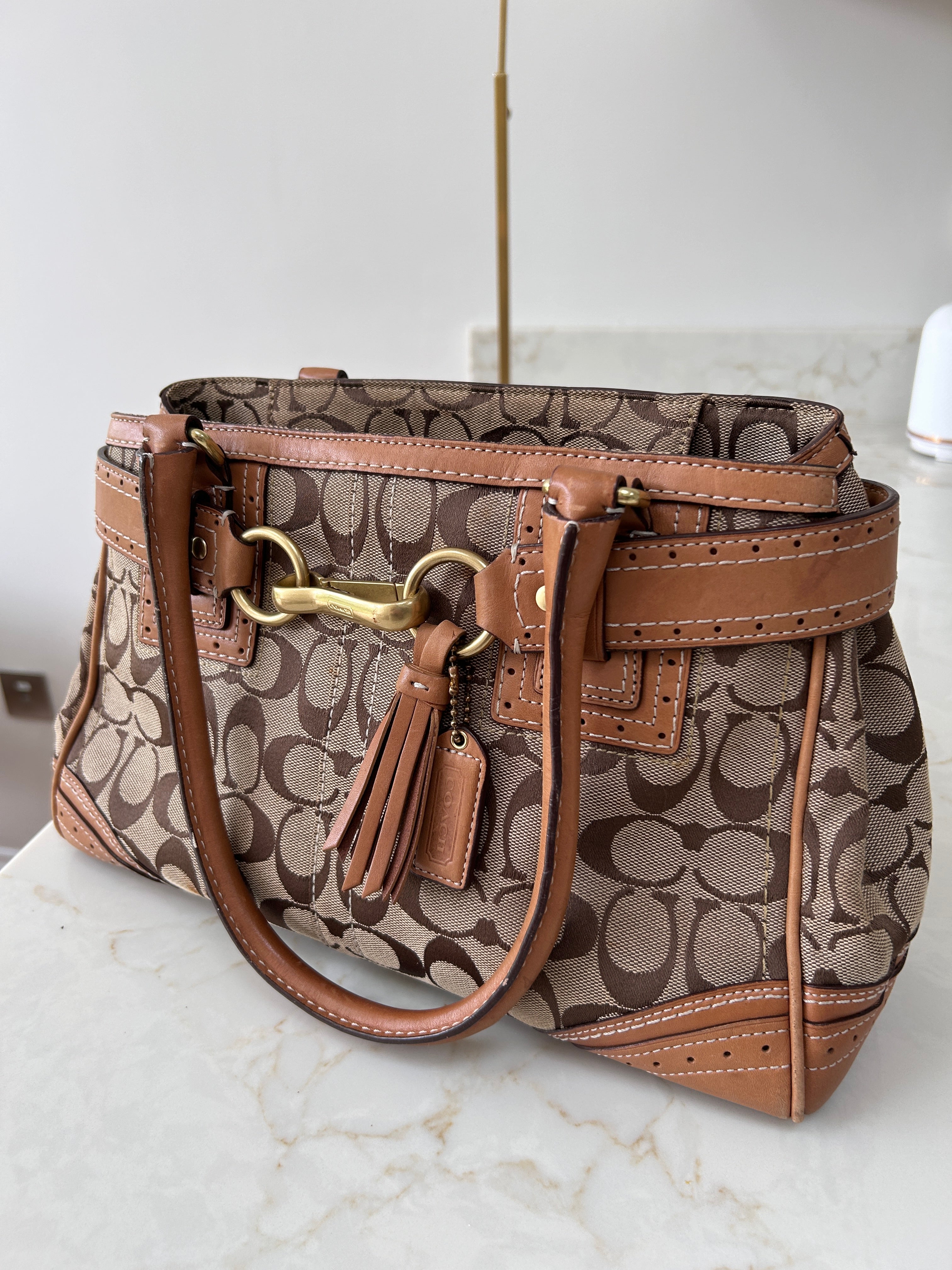 Vintage Coach Hampton shoulder bag