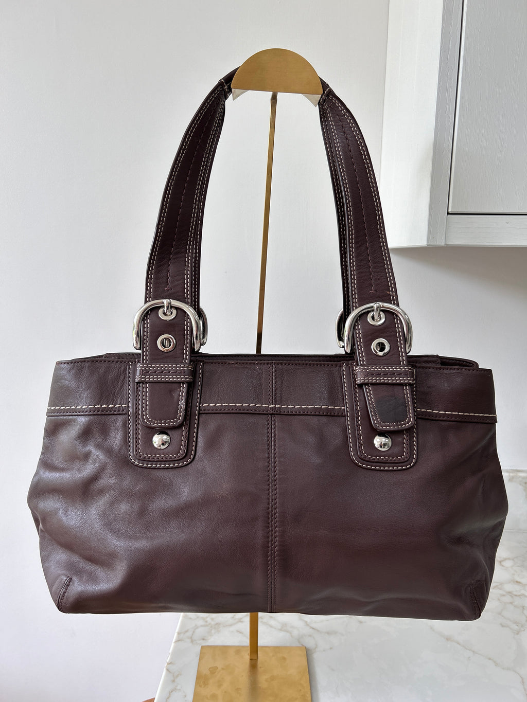 Vintage Coach brown leather shoulder bag