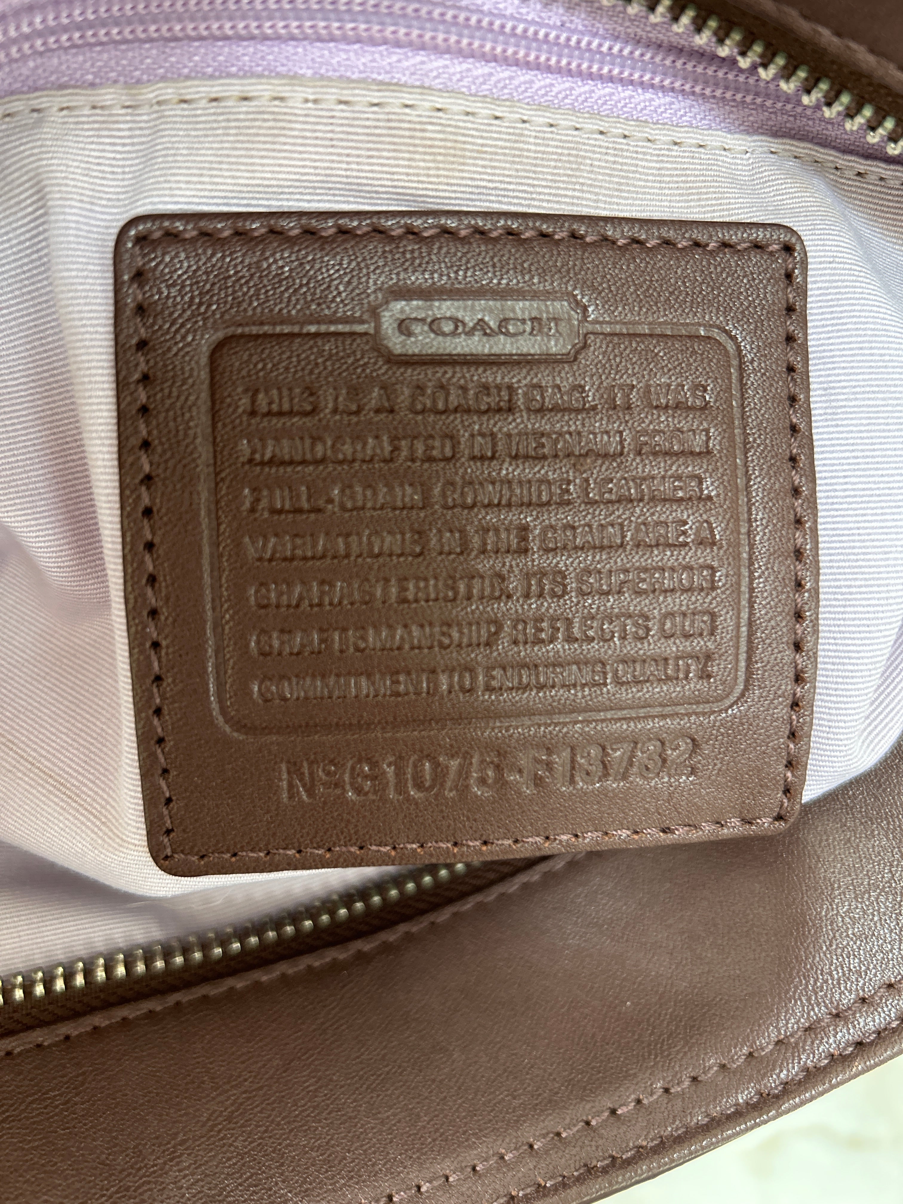 Vintage Coach brown leather shoulder bag