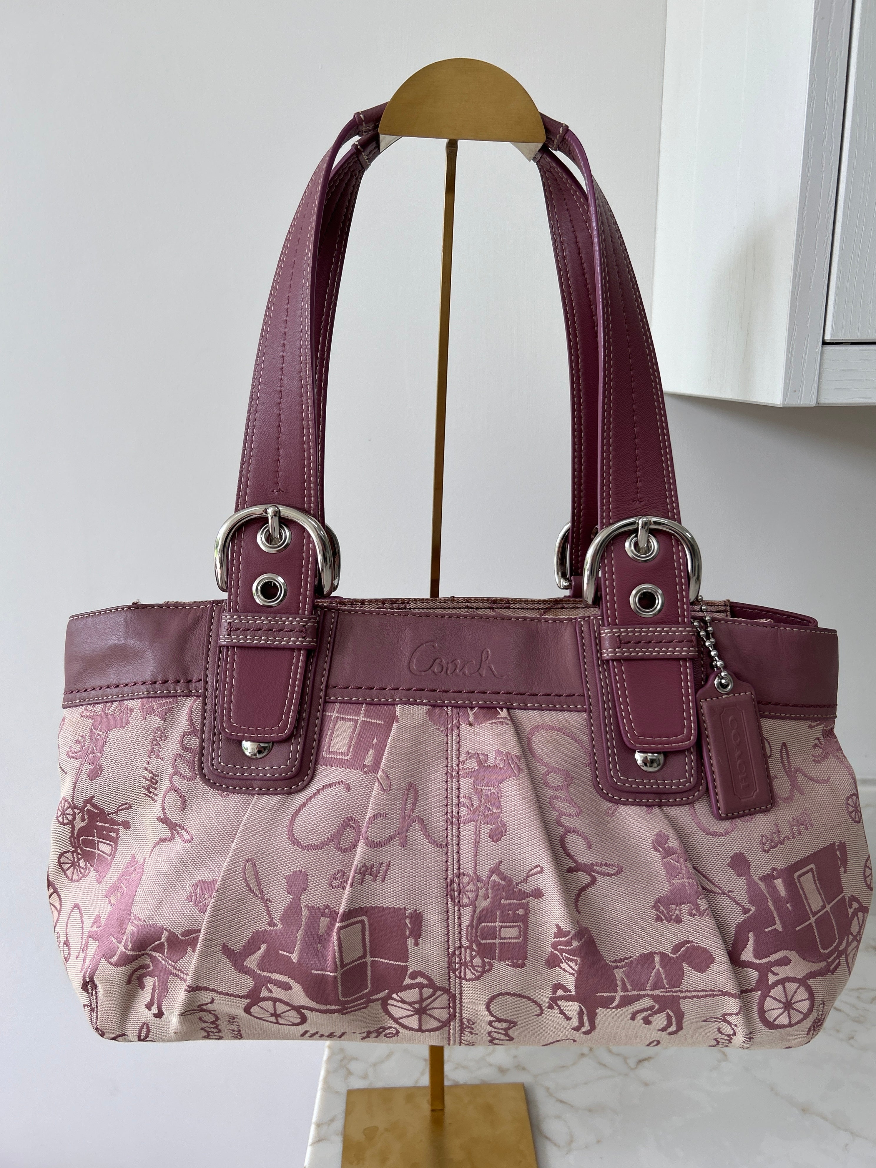 Vintage Coach shoulder bag