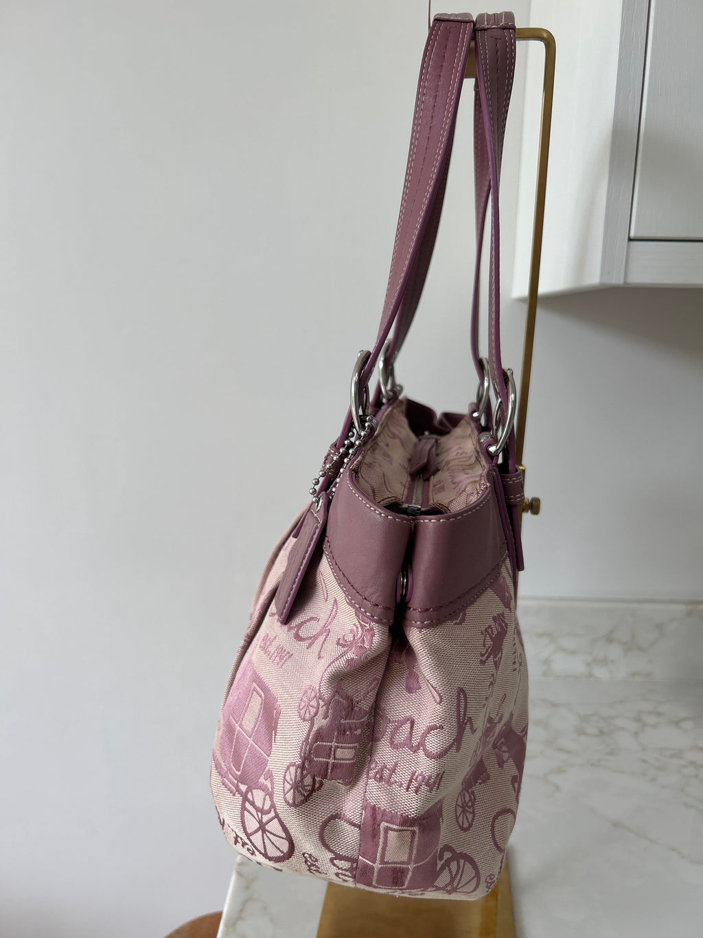Vintage Coach shoulder bag