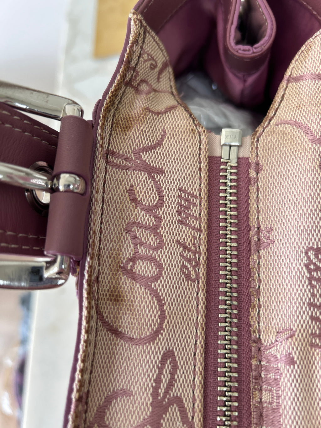 Vintage Coach shoulder bag