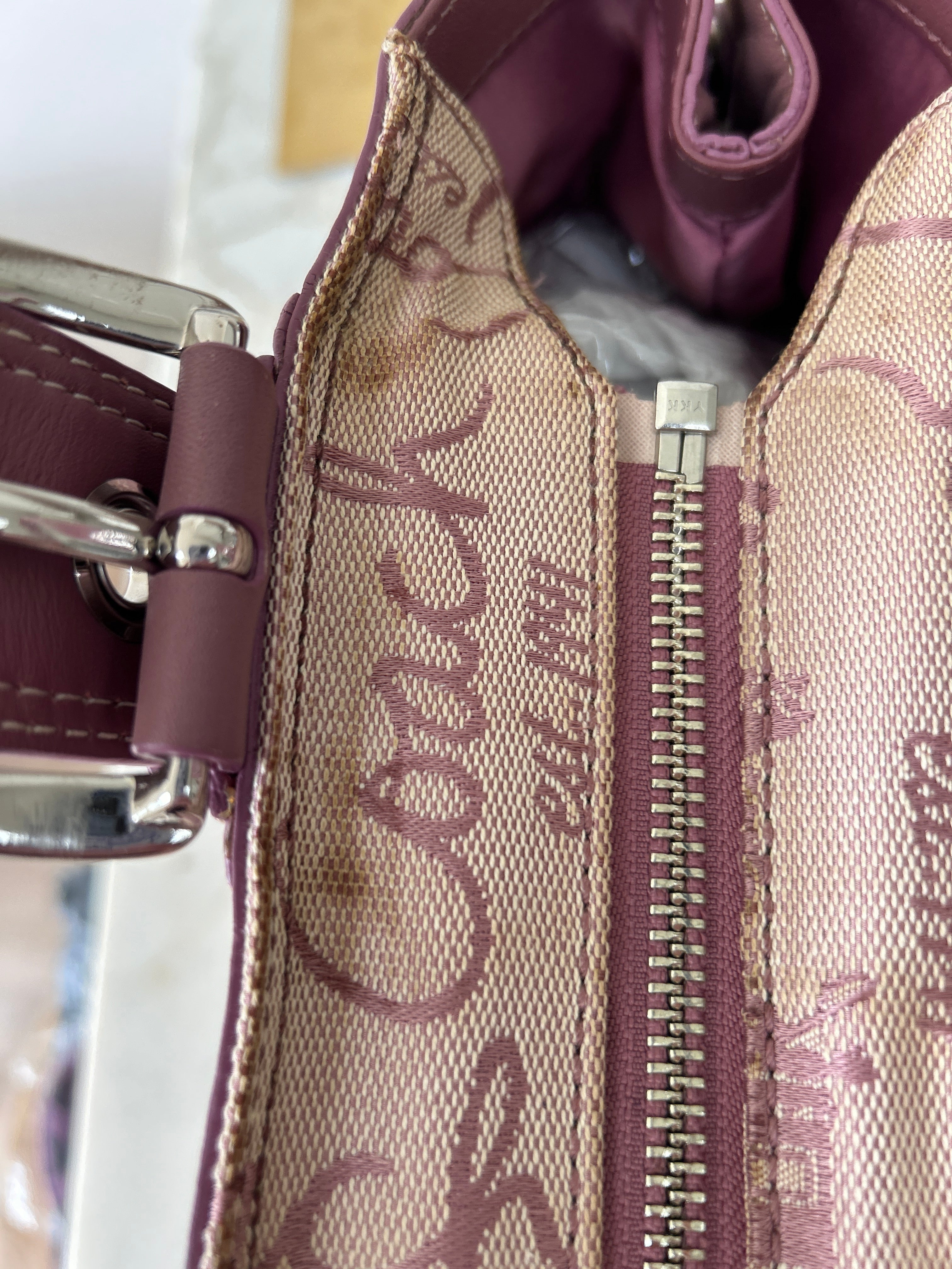 Vintage Coach shoulder bag