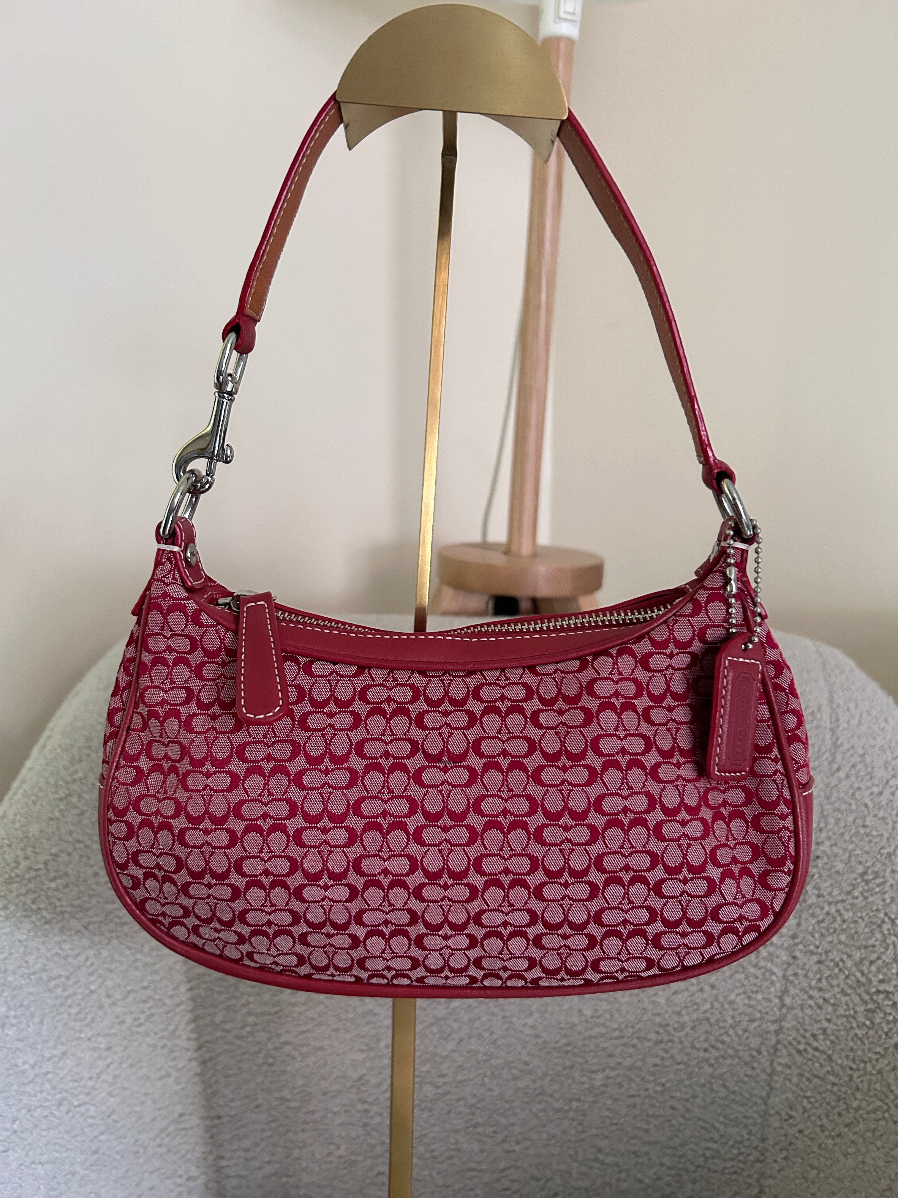 Vintage Coach crescent shoulder bag