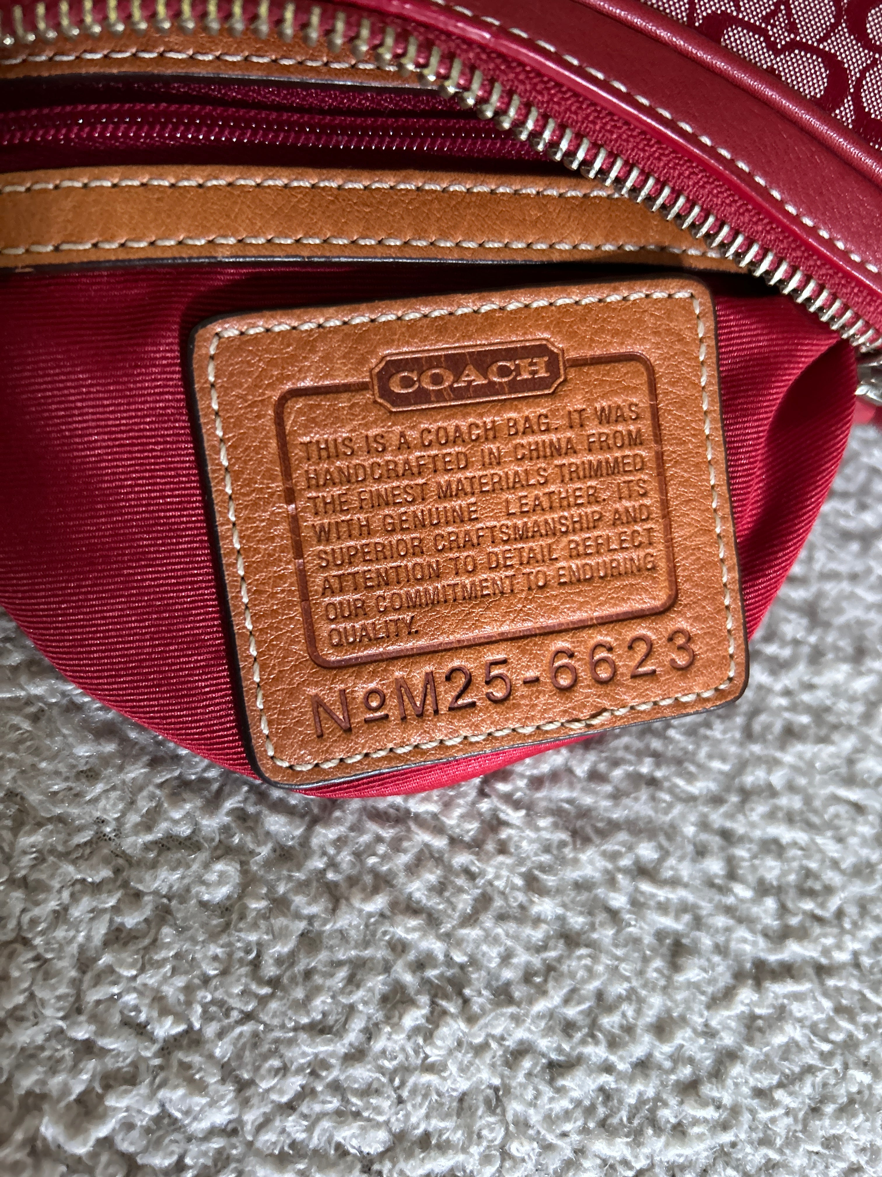 Vintage Coach crescent shoulder bag