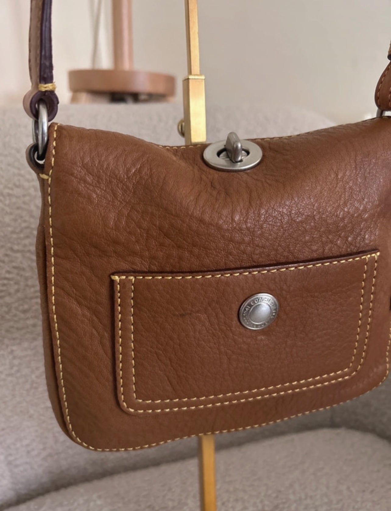Vintage Coach turn lock mini shoulder bag