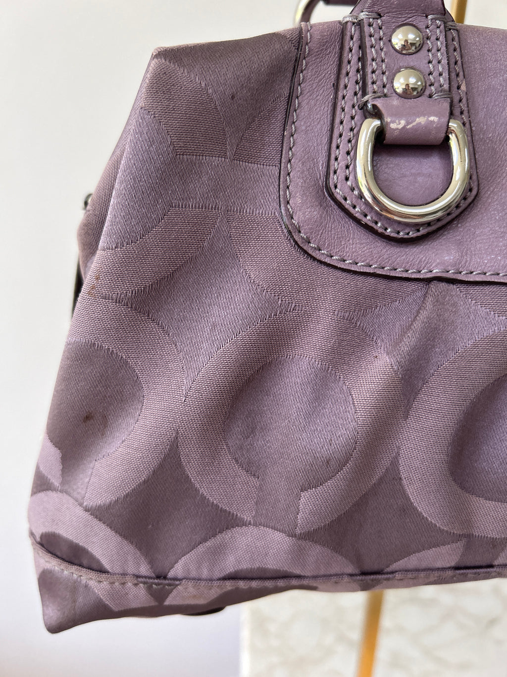 Vintage Coach lilac handbag