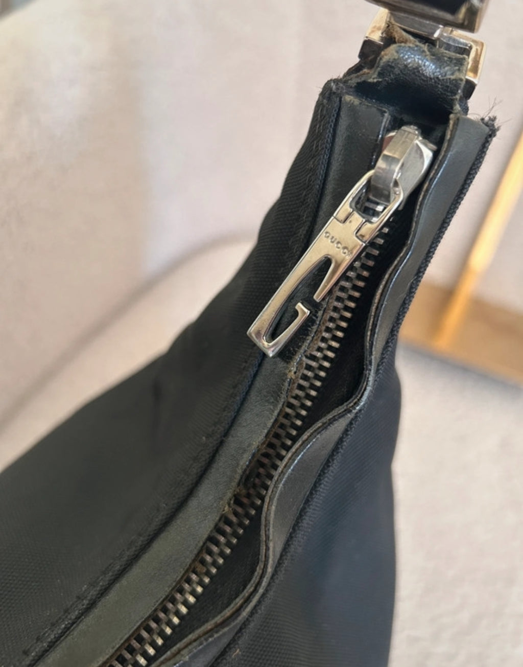 Vintage Gucci hobo shoulder bag