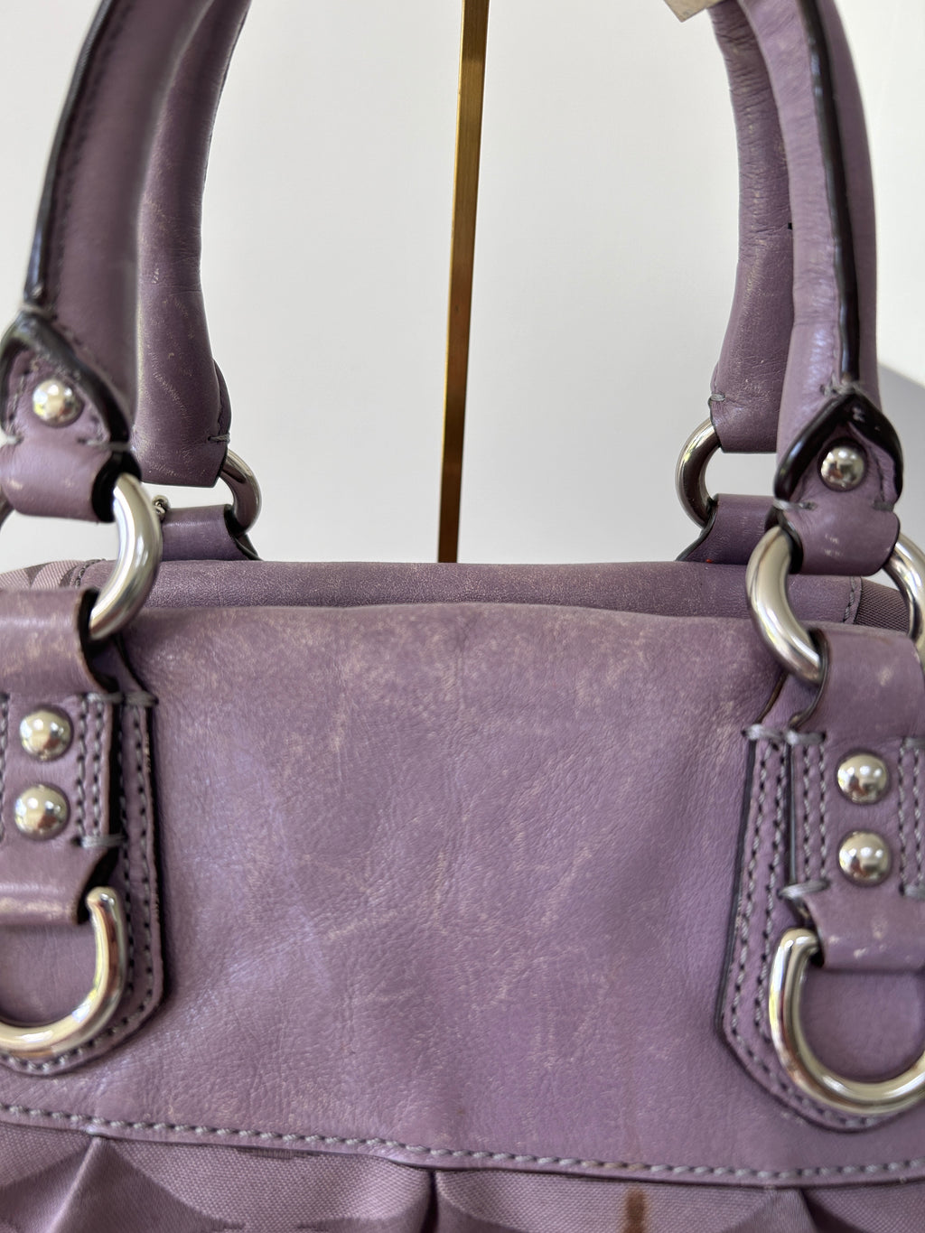 Vintage Coach lilac handbag