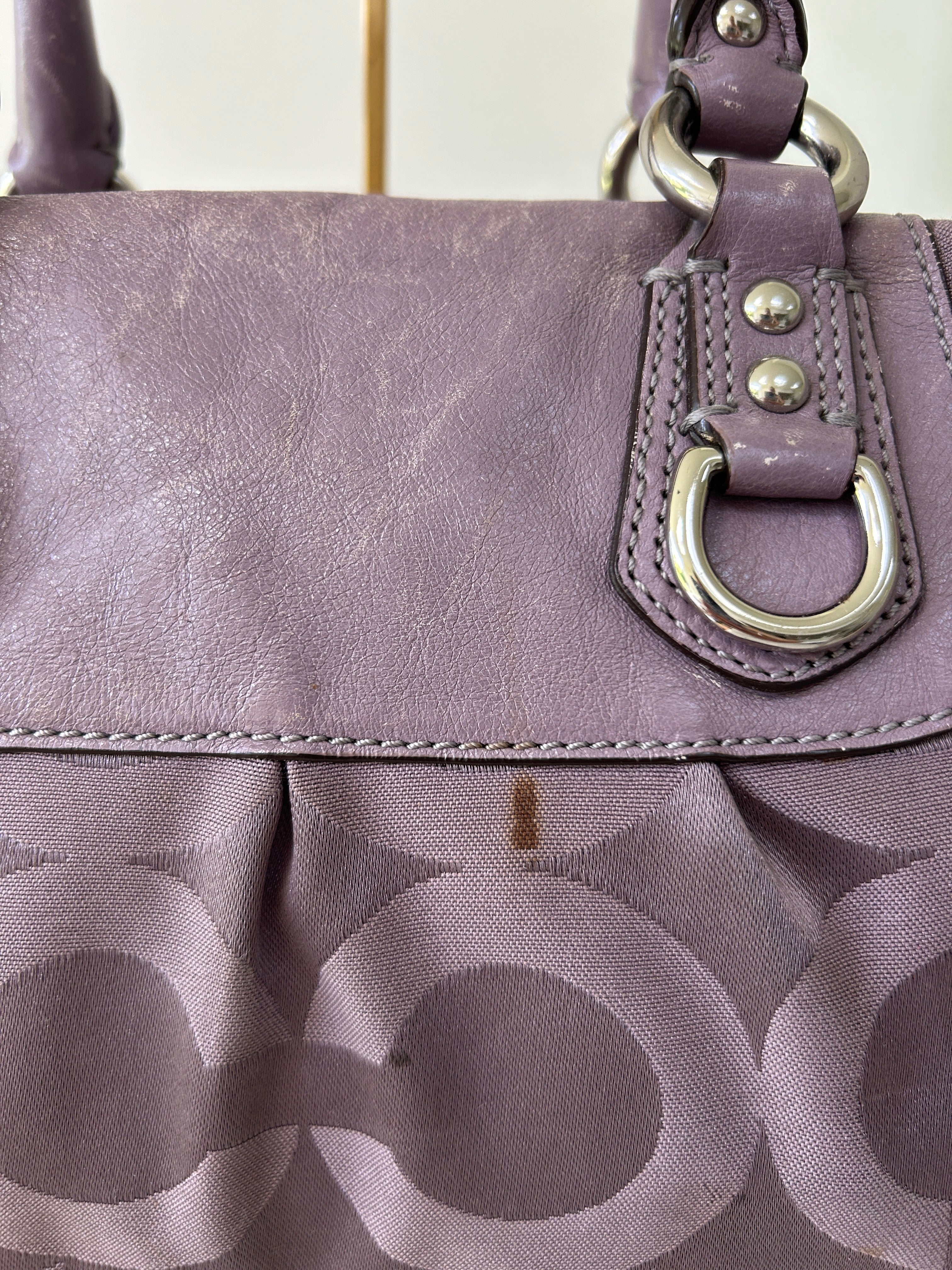 Vintage Coach lilac handbag