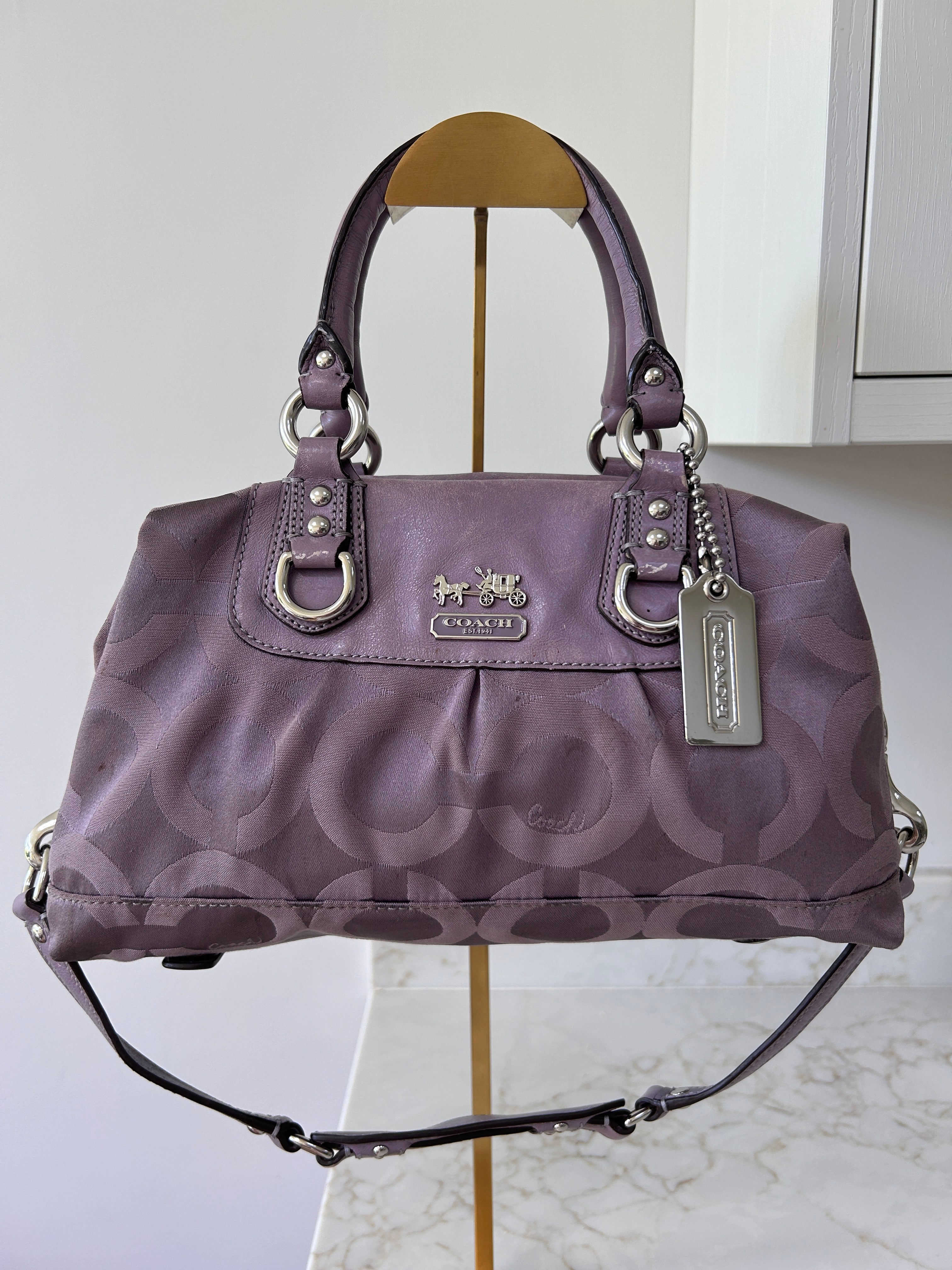 Vintage Coach lilac handbag