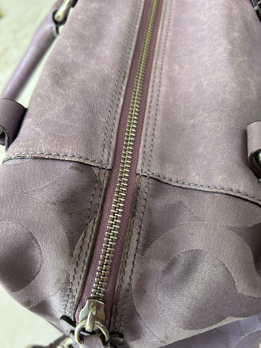 Vintage Coach lilac handbag