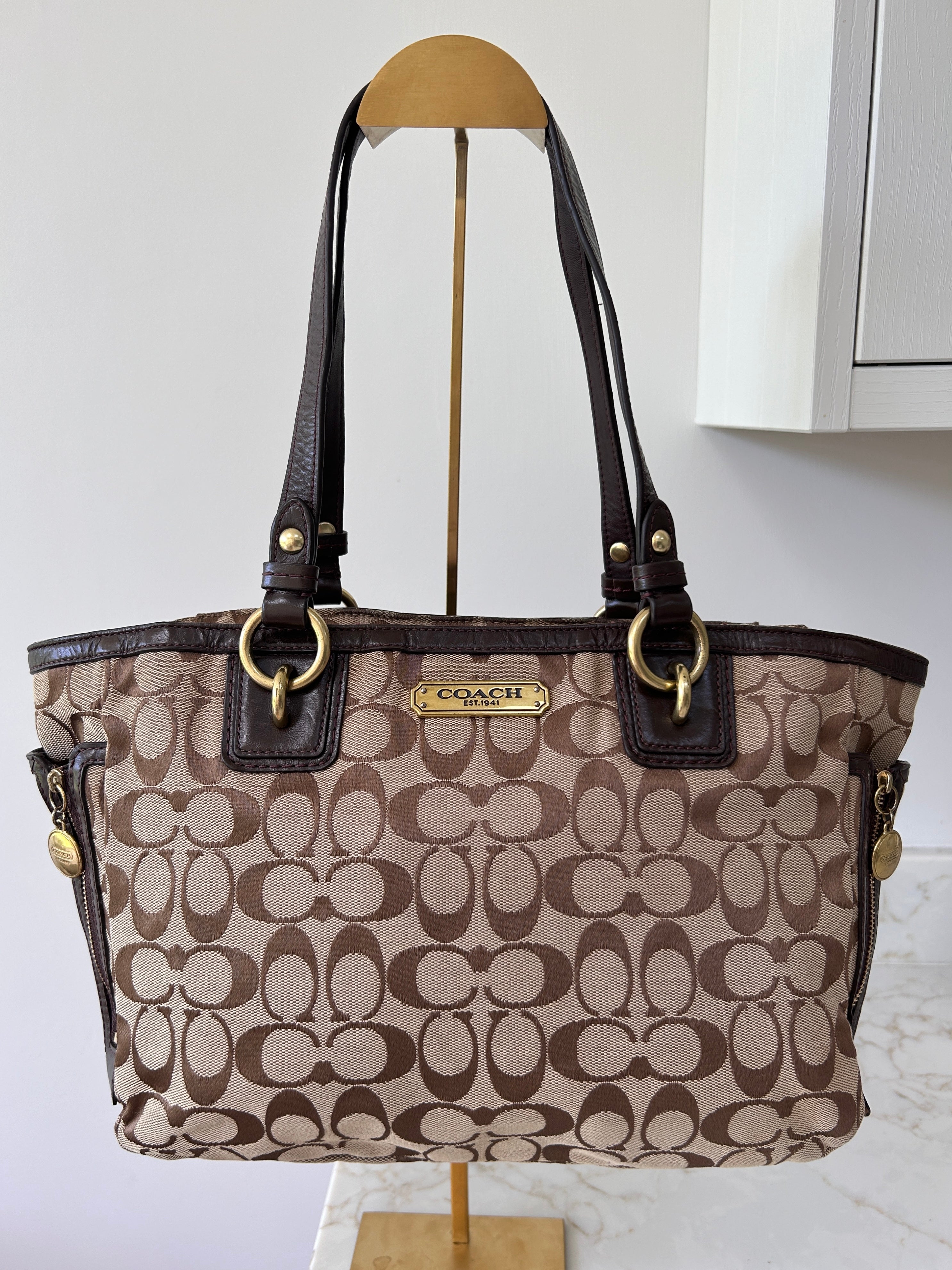 Vintage Coach brown monogram tote shoulder bag