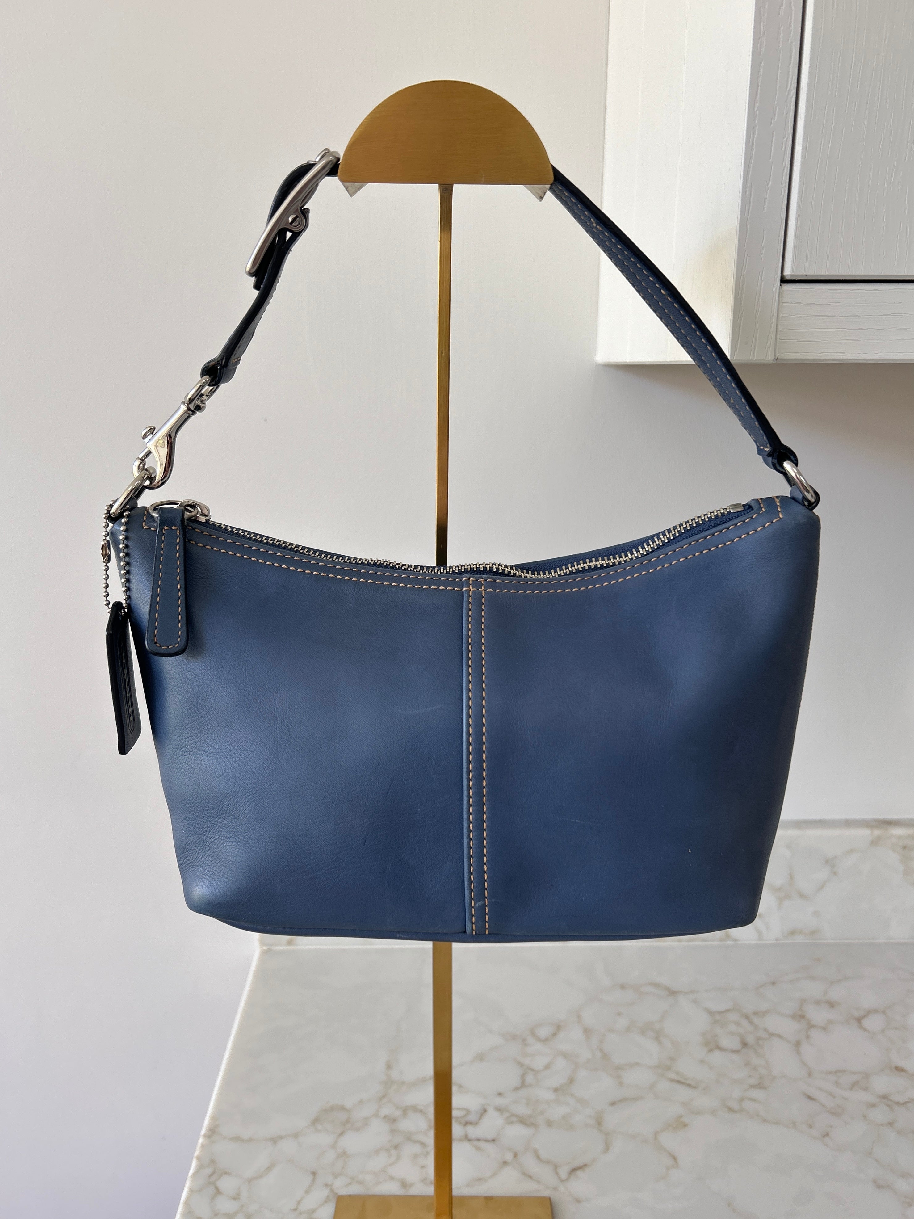 Vintage Coach blue leather shoulder bag