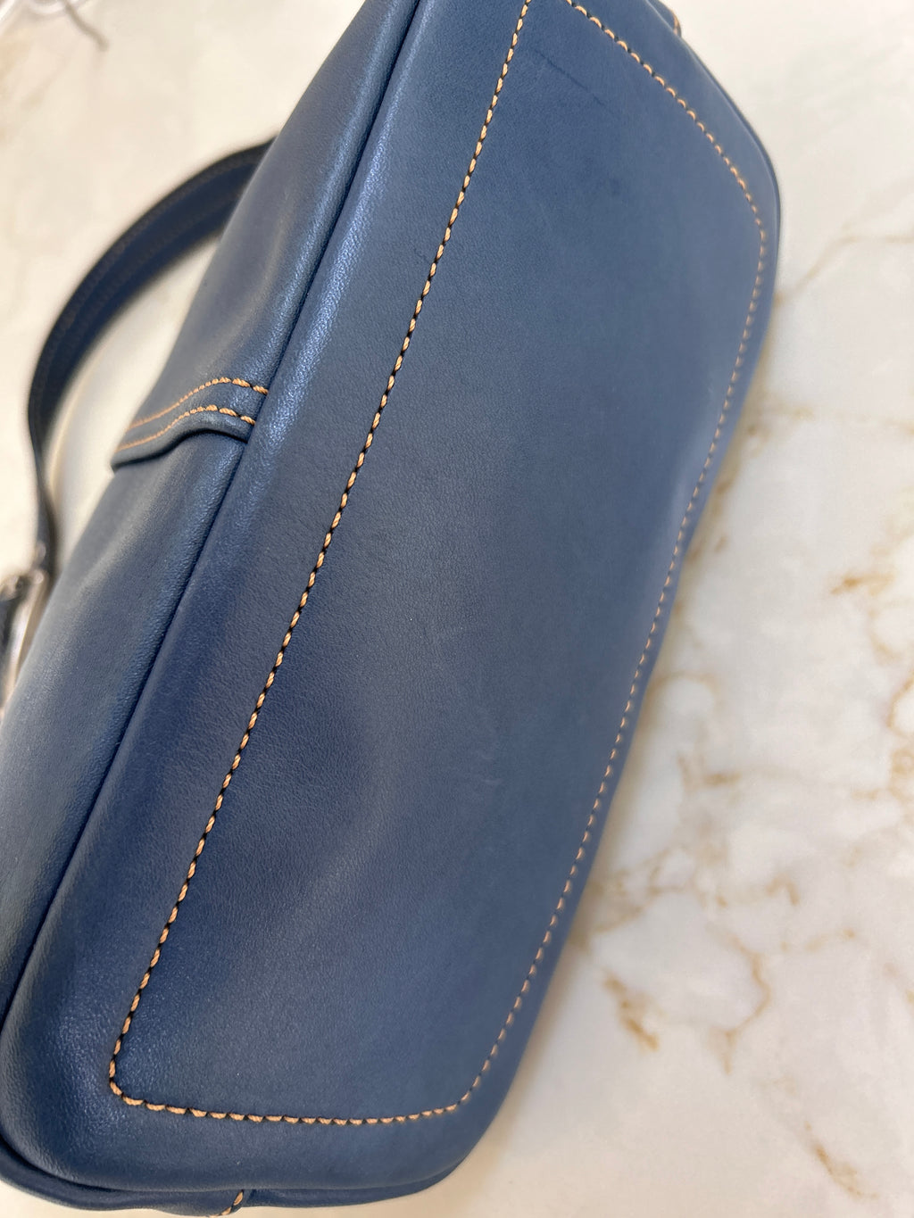 Vintage Coach blue leather shoulder bag