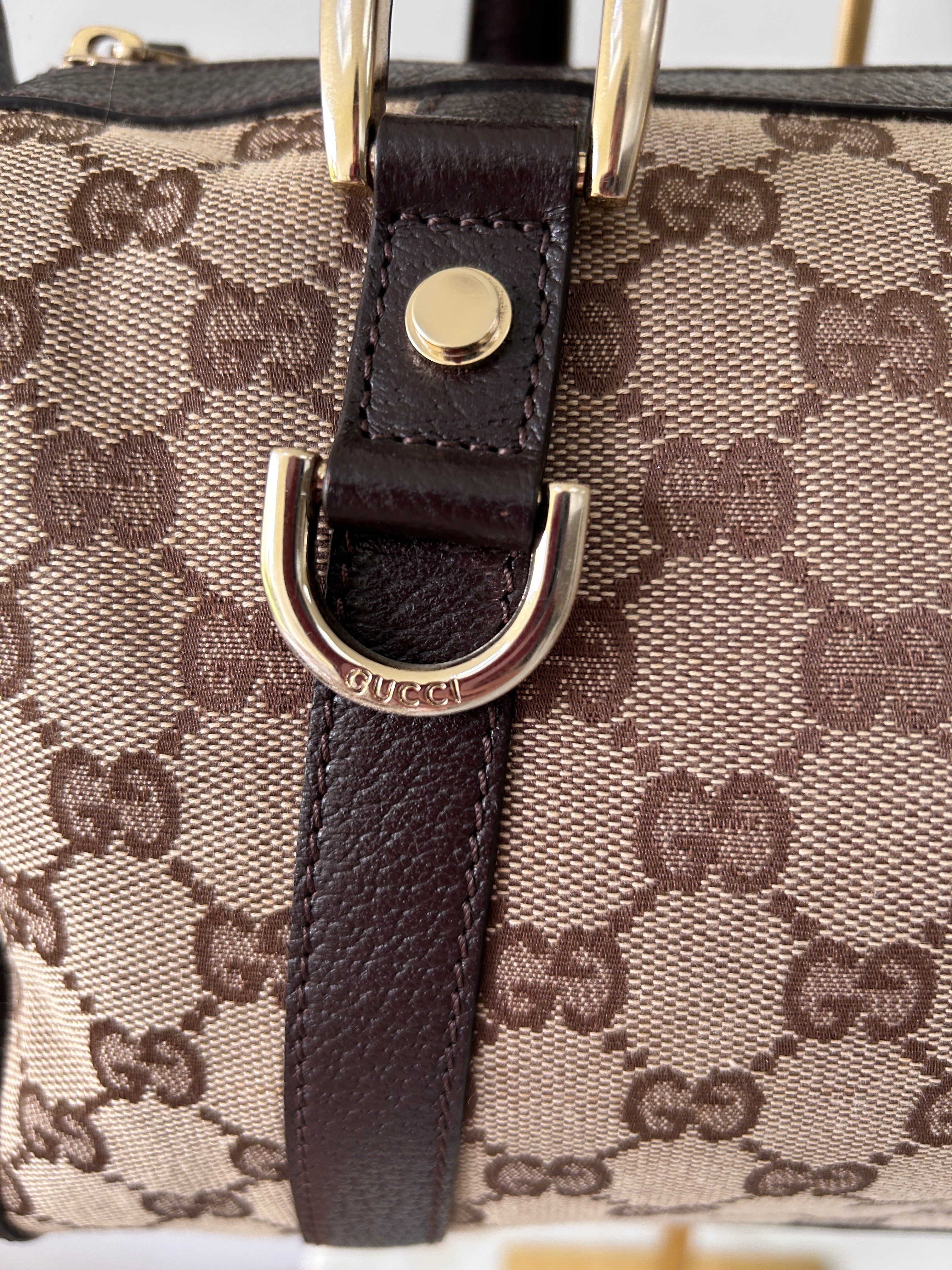 Vintage Gucci Abbey shoulder bag