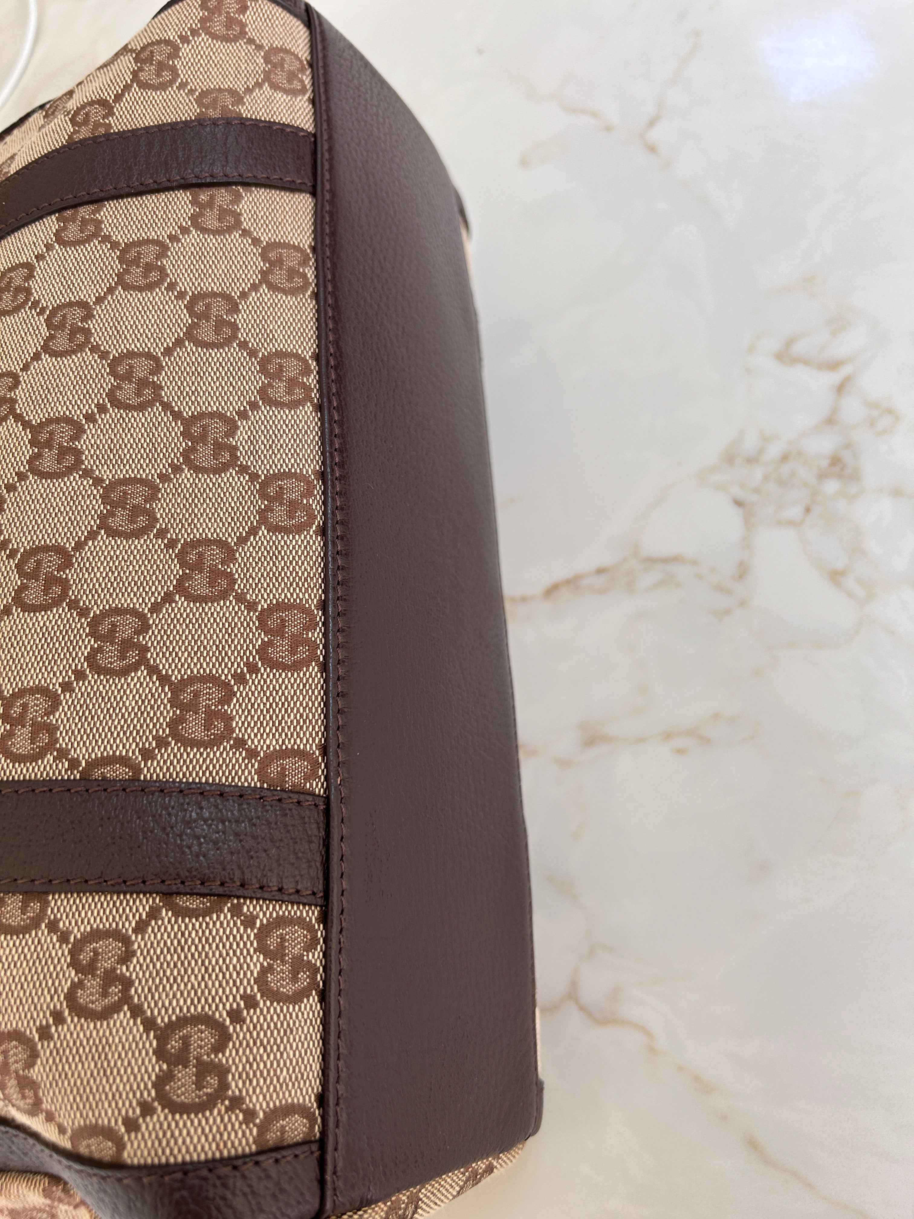 Vintage Gucci Abbey shoulder bag