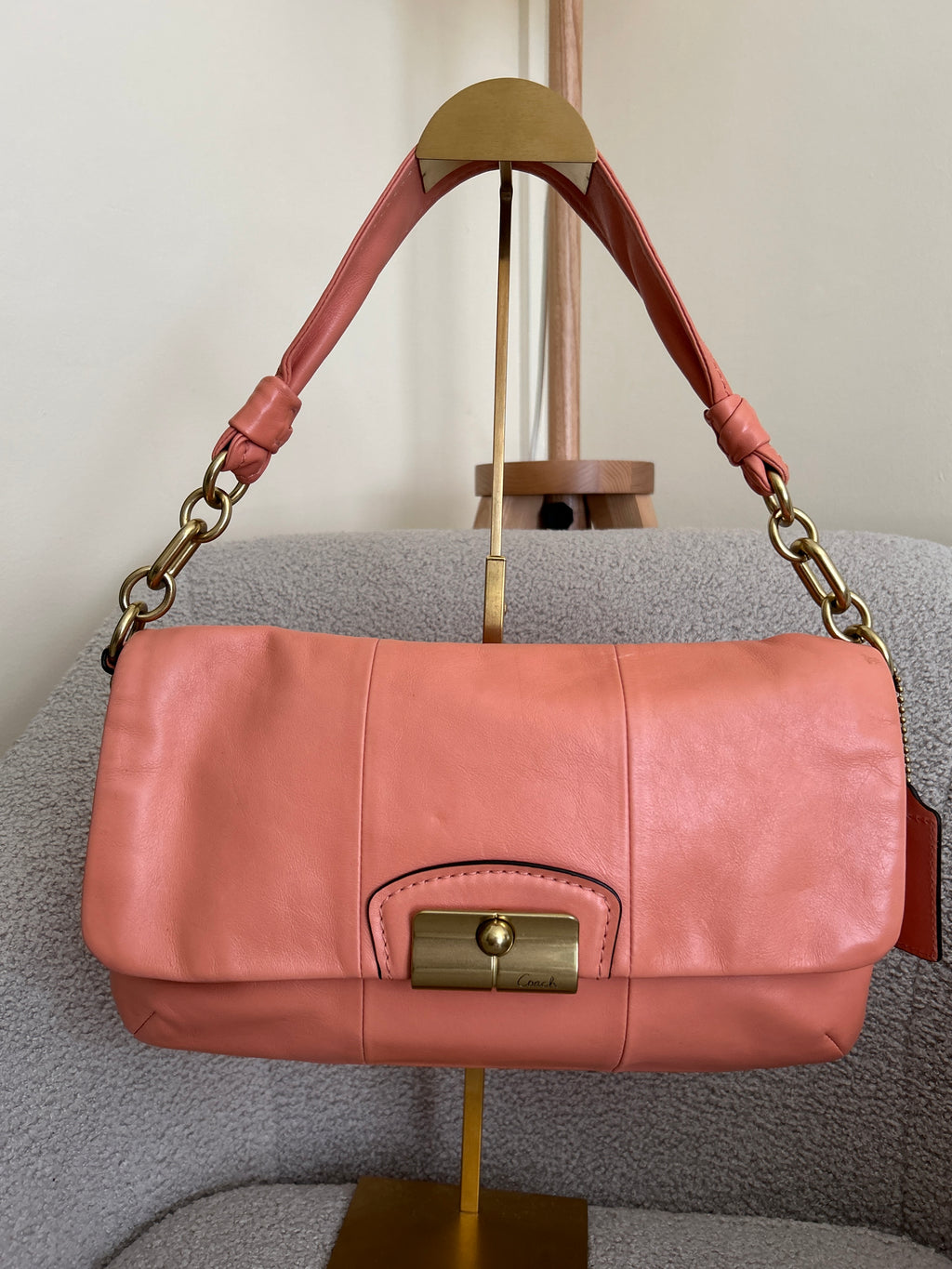 Vintage Coach leather shoulder bag