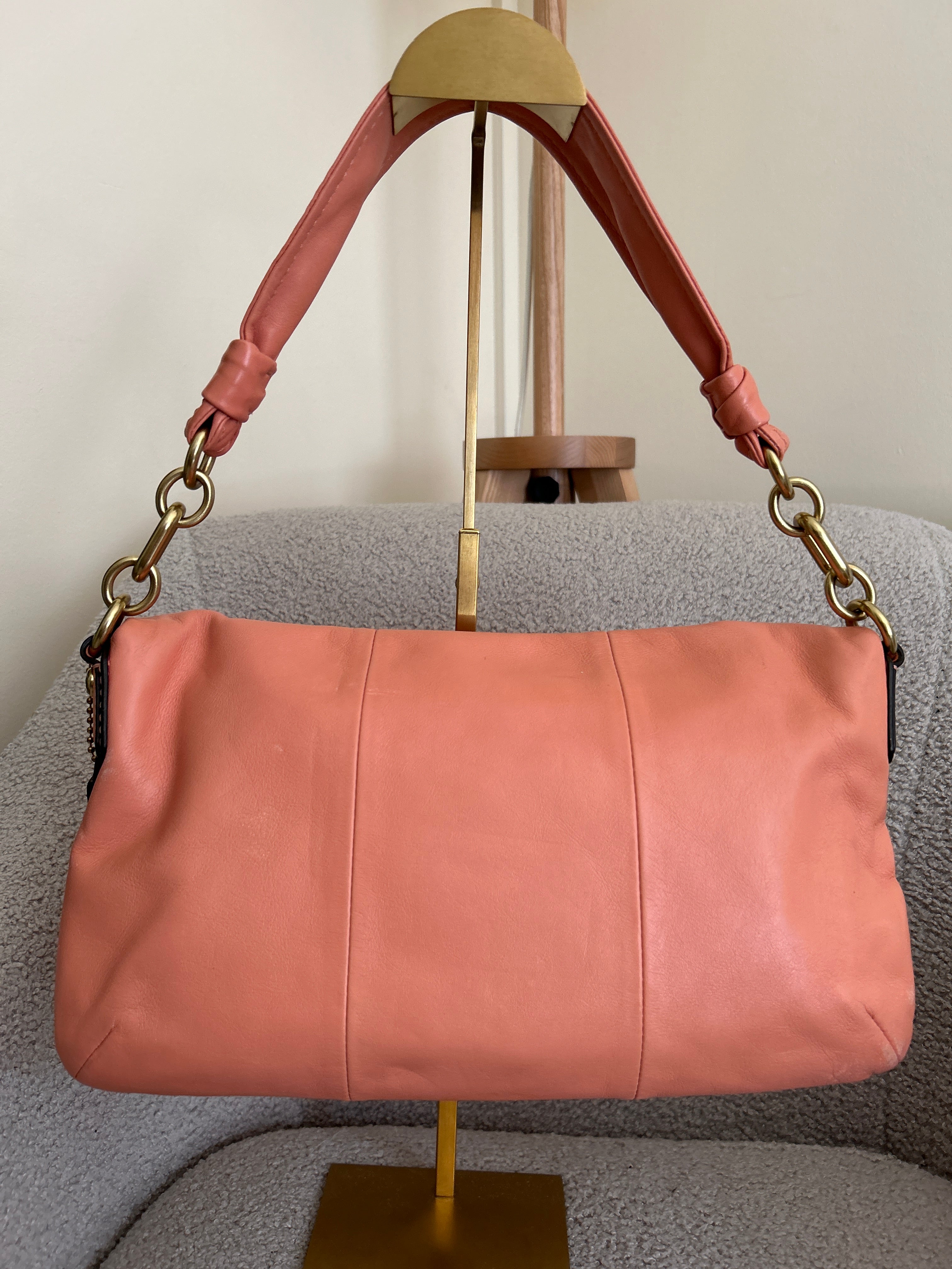 Vintage Coach leather shoulder bag