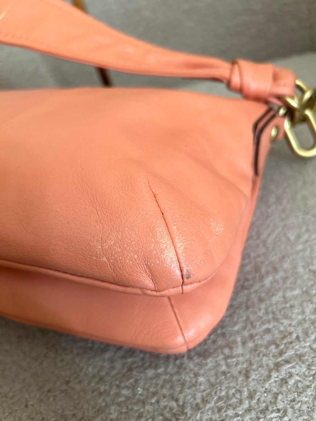Vintage Coach leather shoulder bag