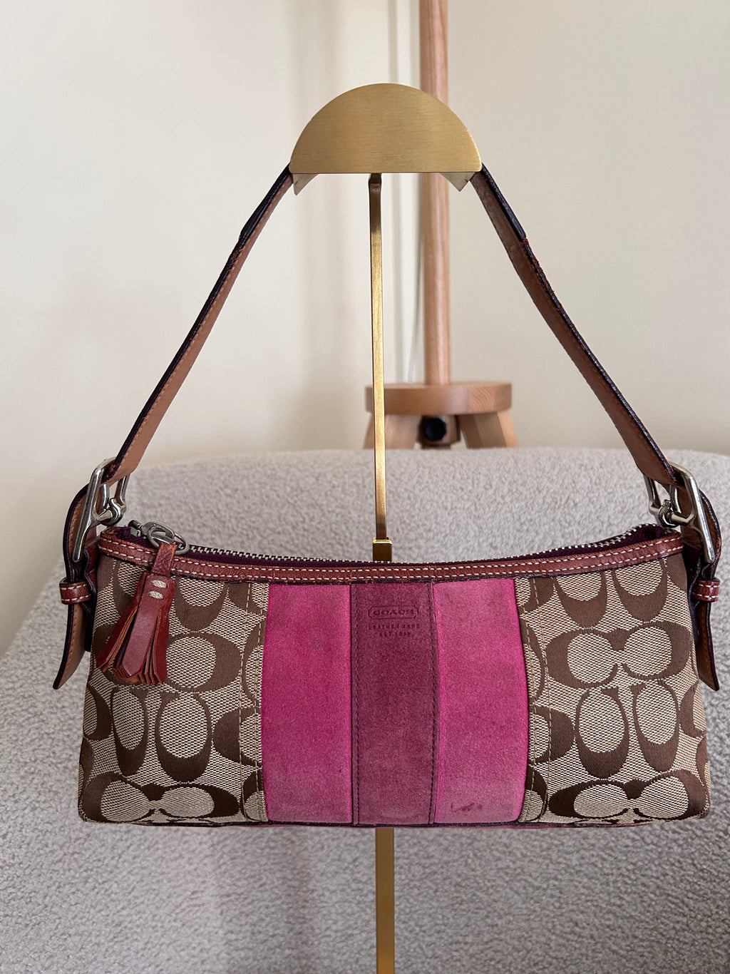 Vintage Coach pink suede baguette shoulder bag