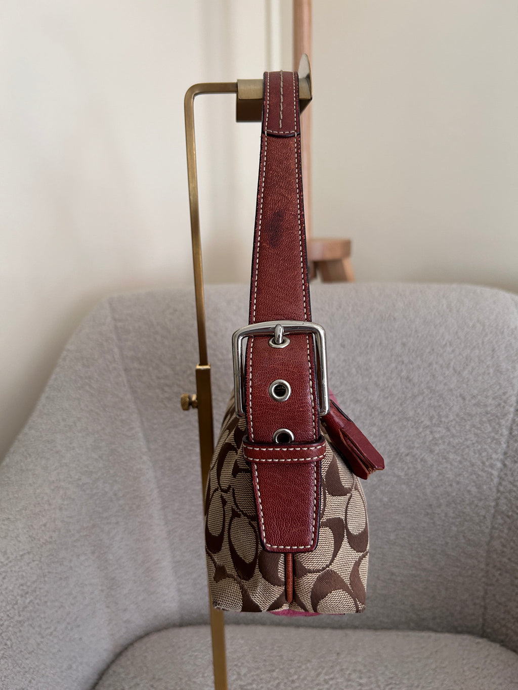 Vintage Coach pink suede baguette shoulder bag