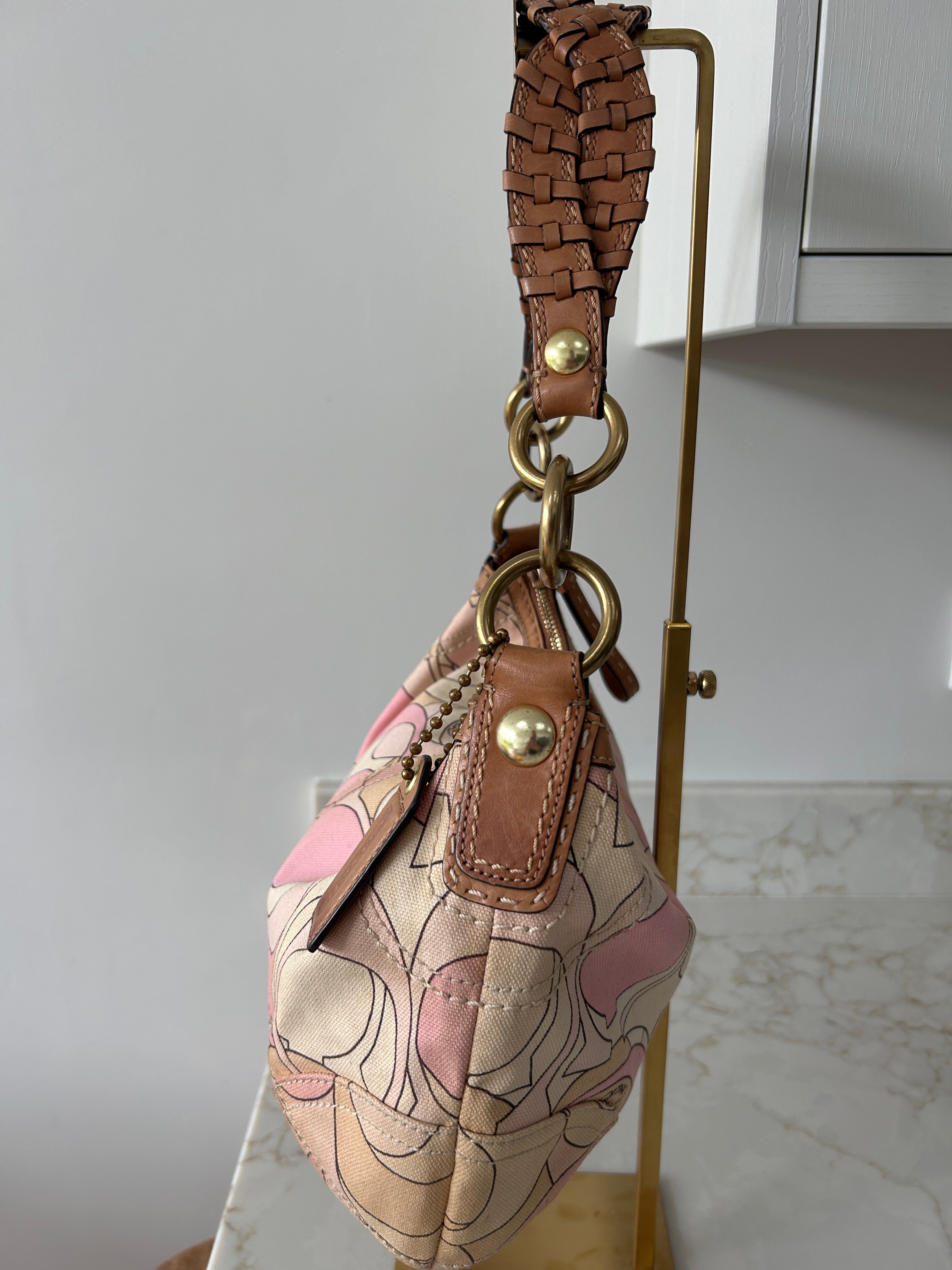 Vintage Coach pastel pink shoulder bag
