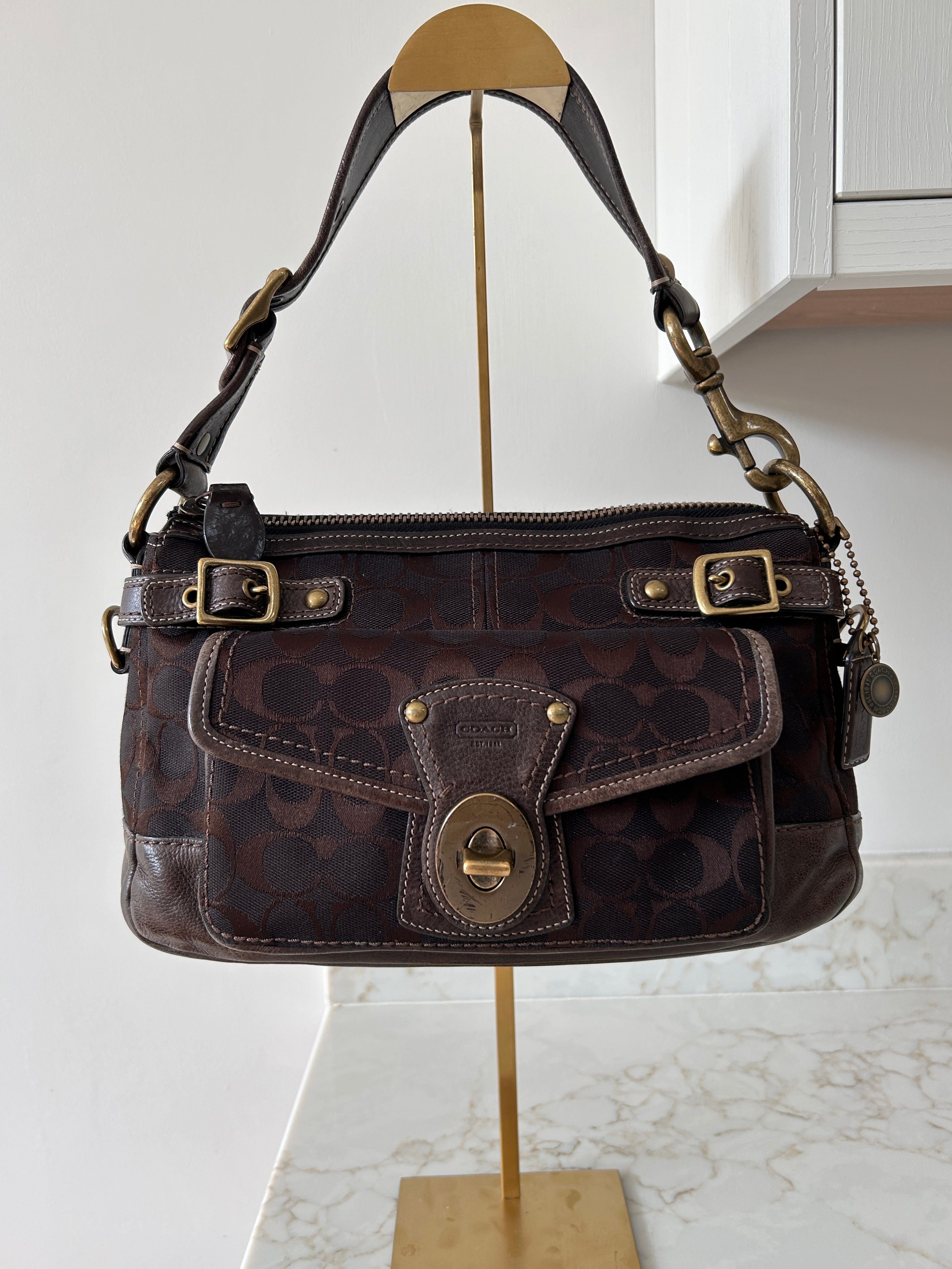 Vintage Coach 11140 Legacy shoulder bag