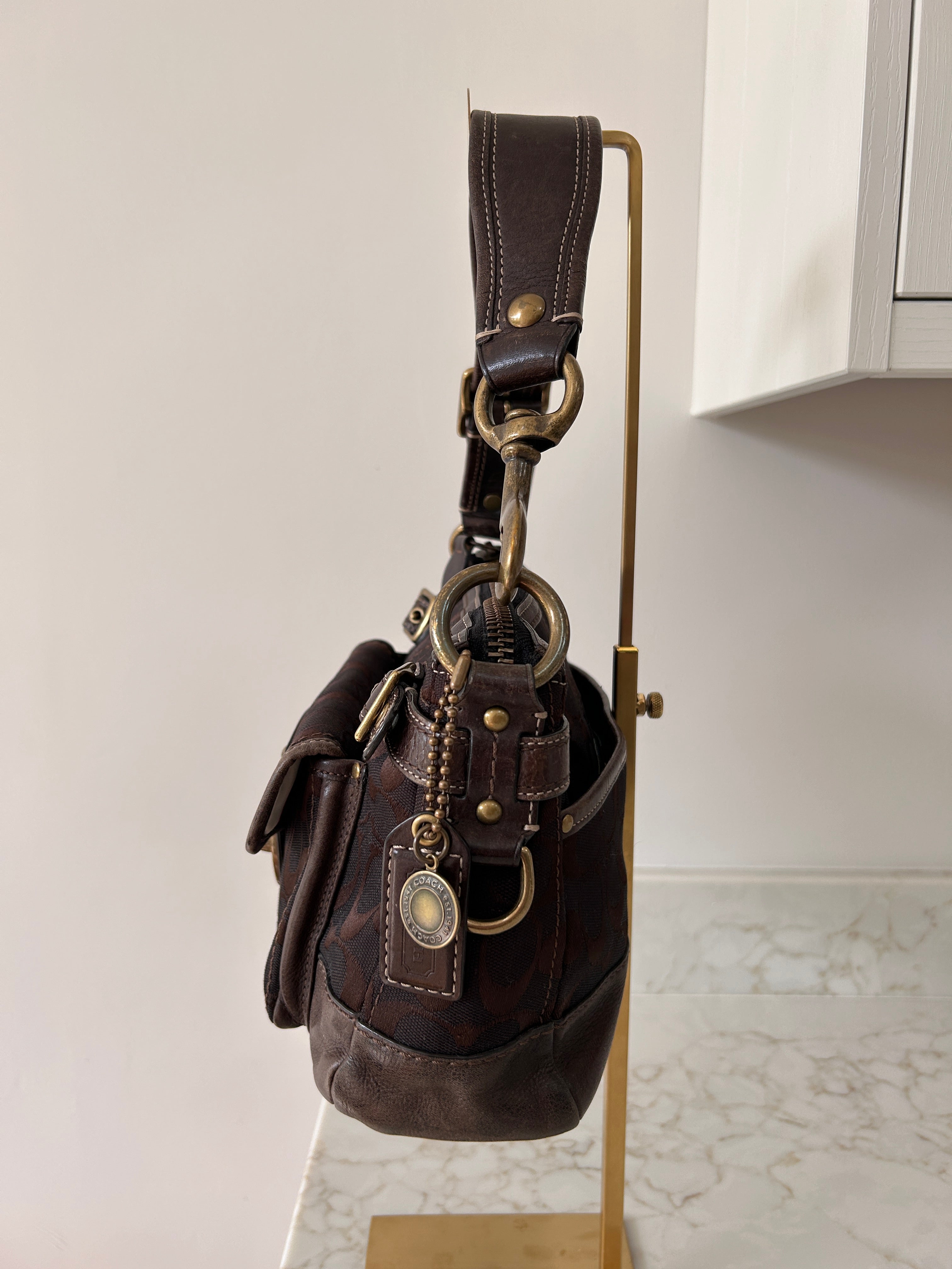 Vintage Coach 11140 Legacy shoulder bag