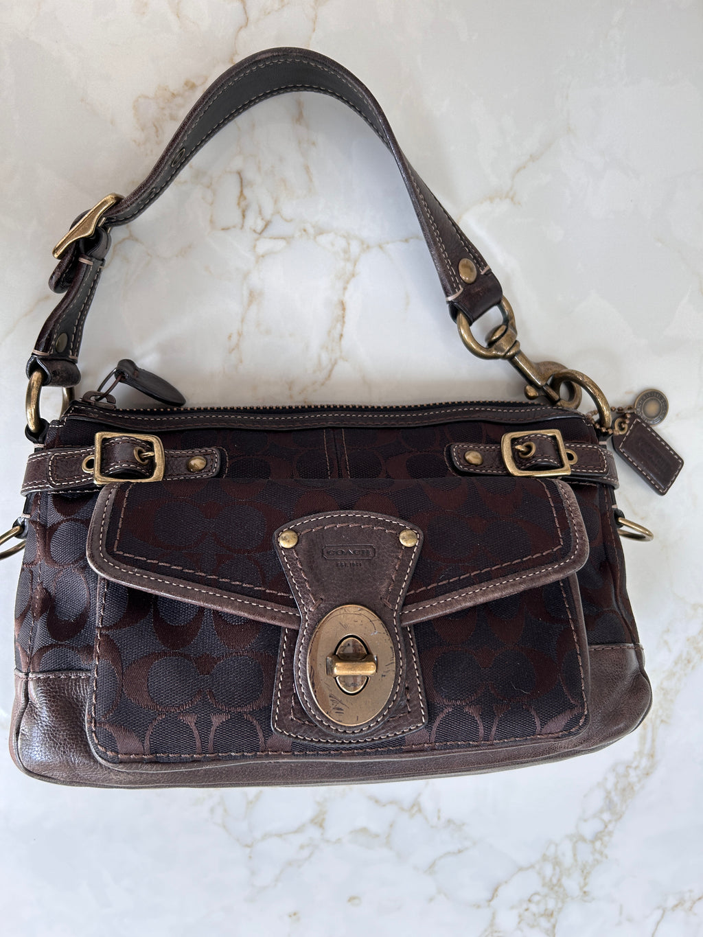 Vintage Coach 11140 Legacy shoulder bag
