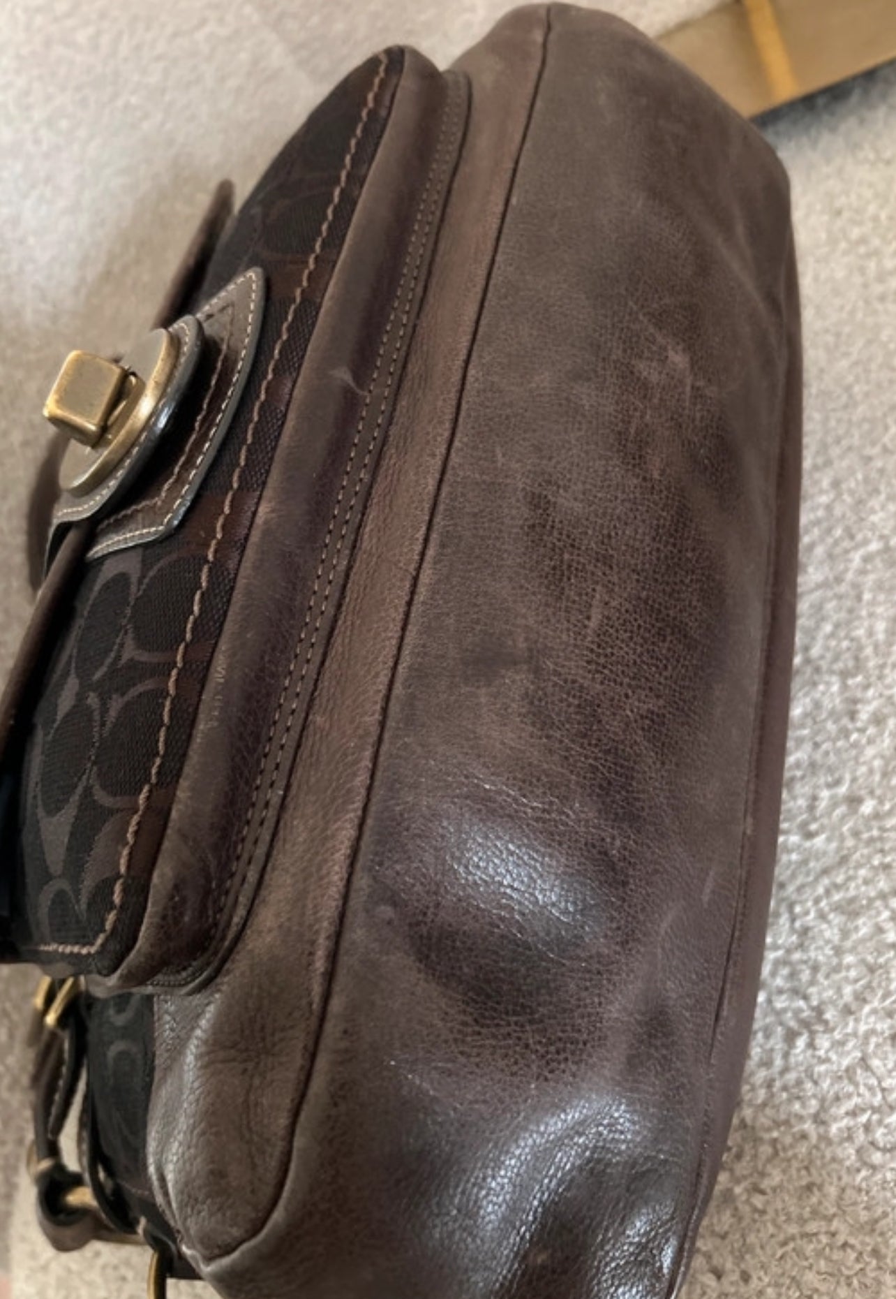 Vintage Coach 11140 Legacy shoulder bag