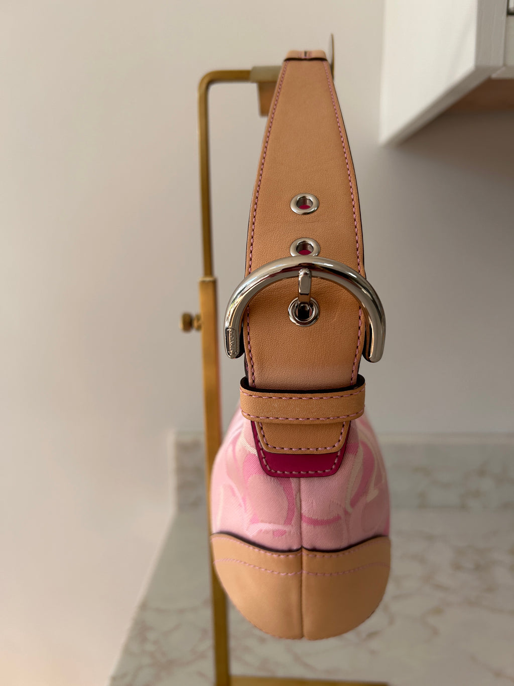 Vintage Coach 1850 pink shoulder bag